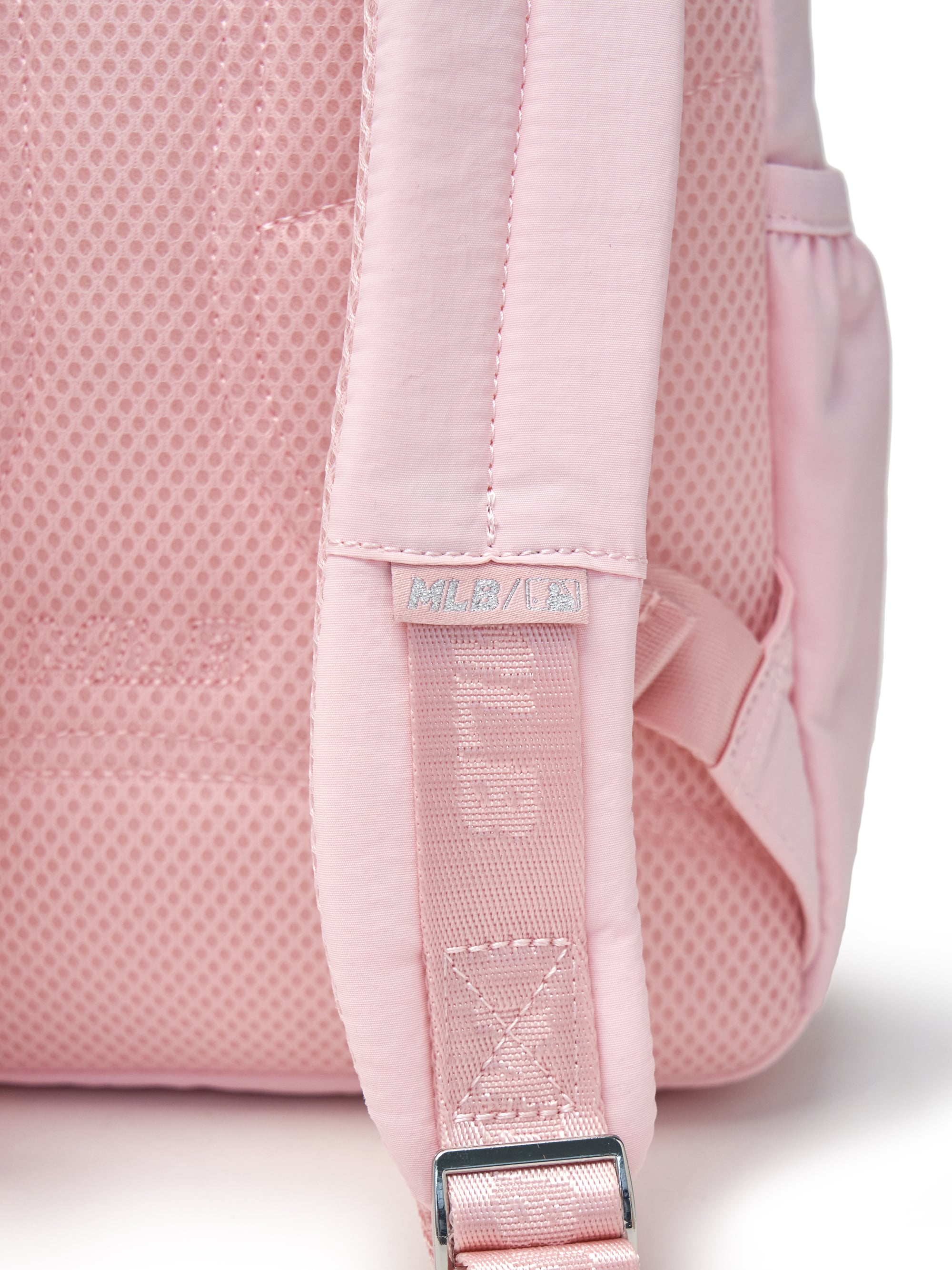 GLOSSY STRING BACKPACK