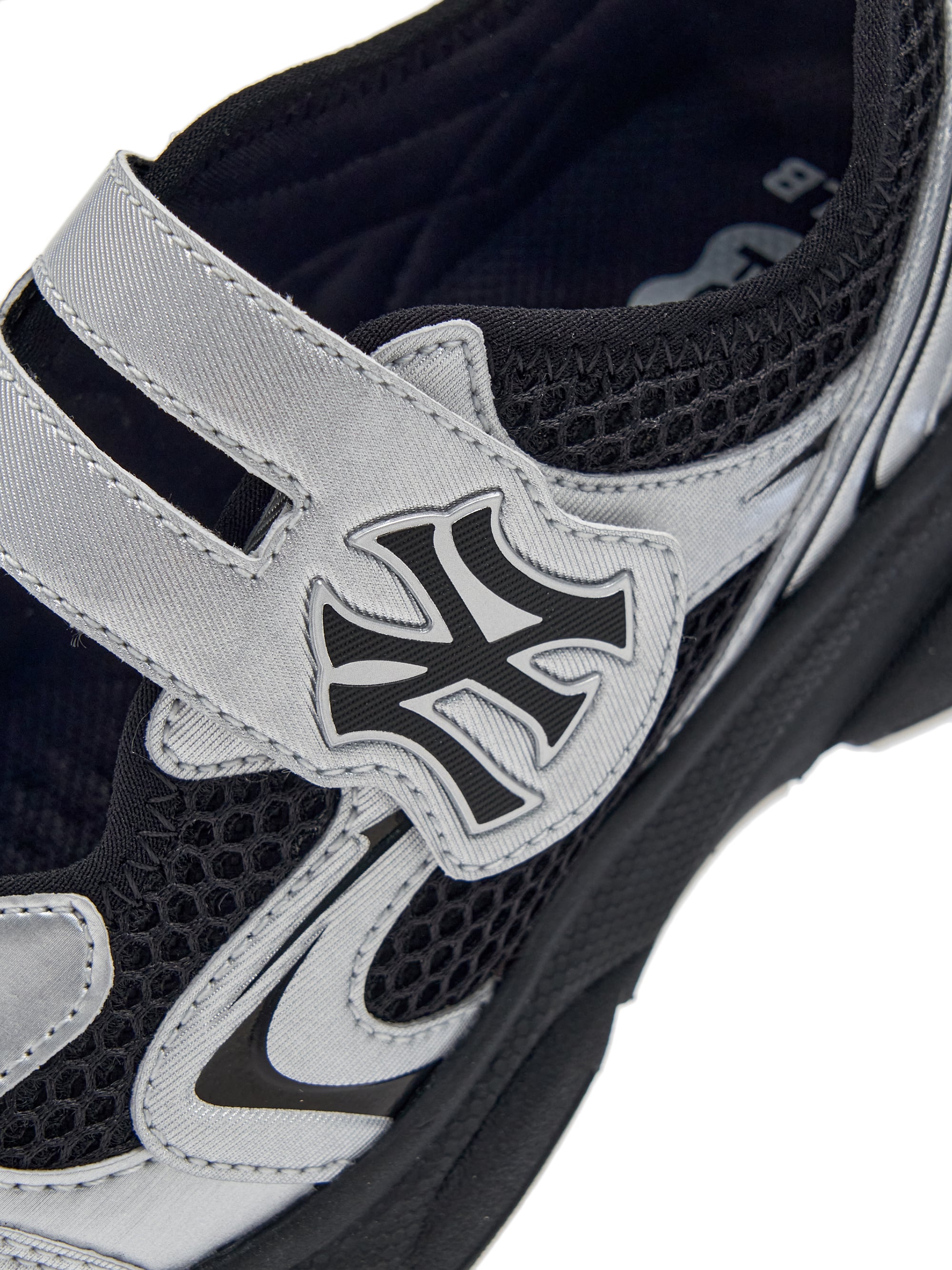 ACE RUNNER LITE