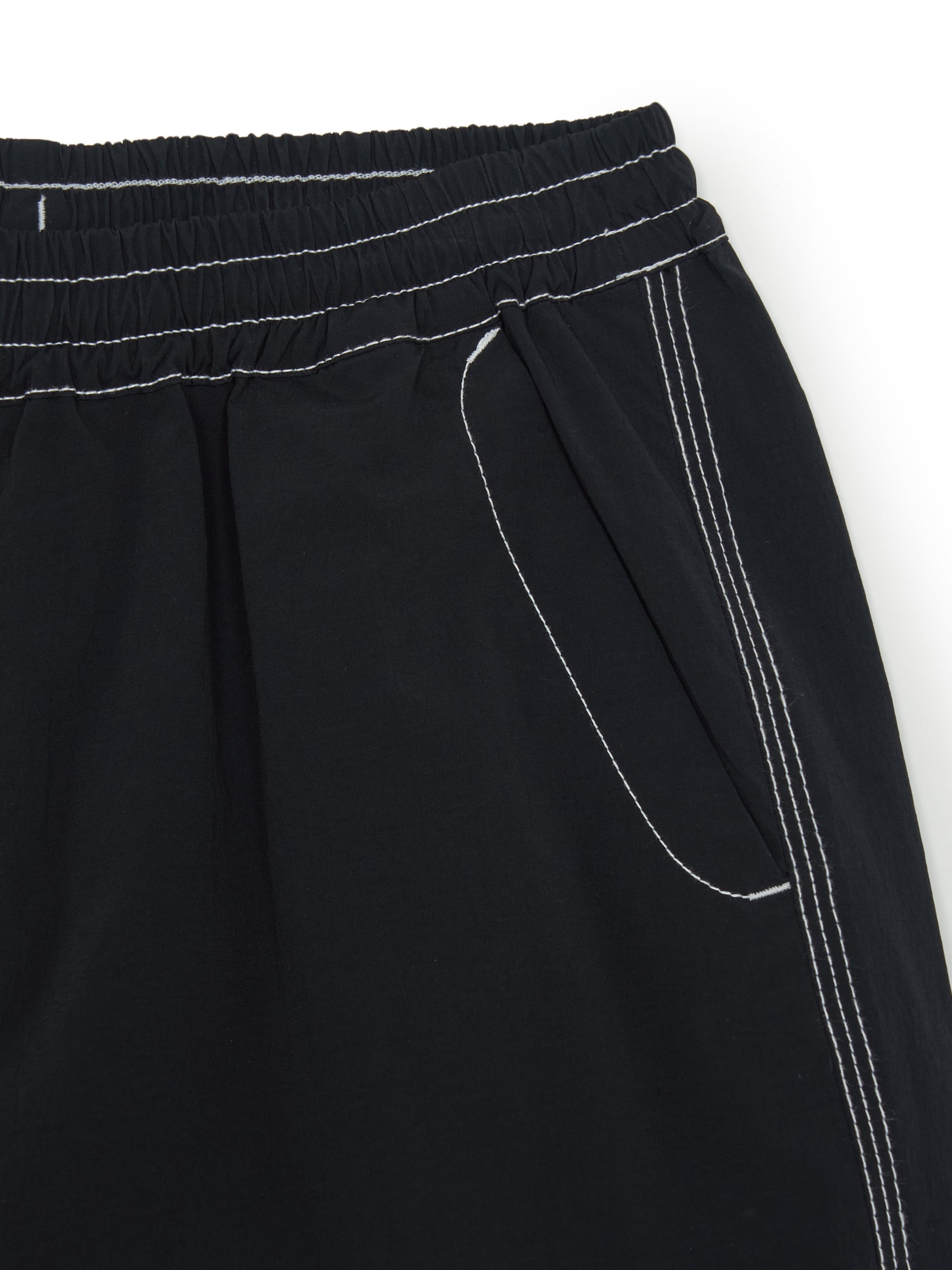 SPORTIVE SMALL LOGO NYLON SHORTS