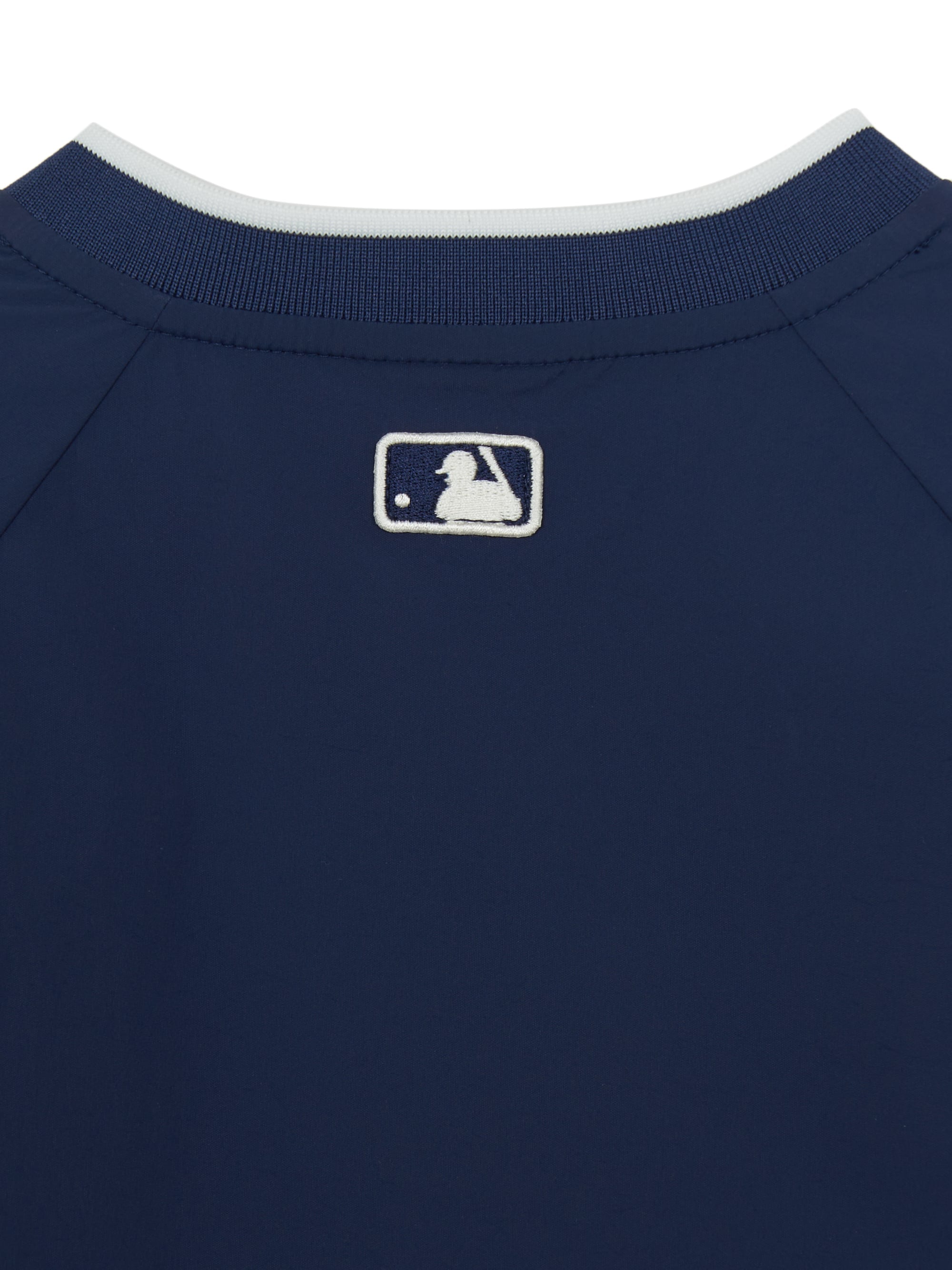Sportive Varsity Woven Mesh Blocking T-shirt