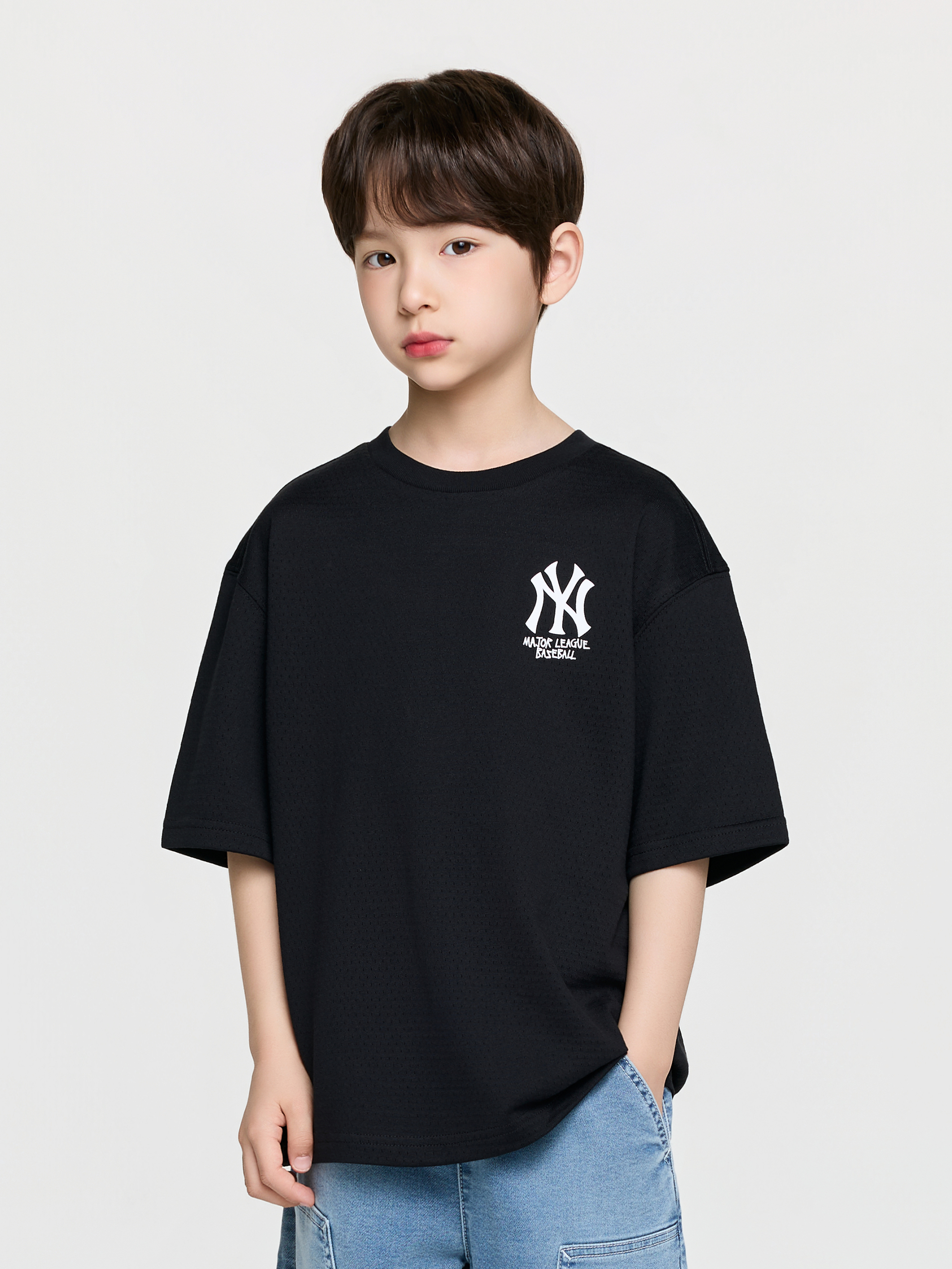 Street Basic Mesh Artwork T-shirt