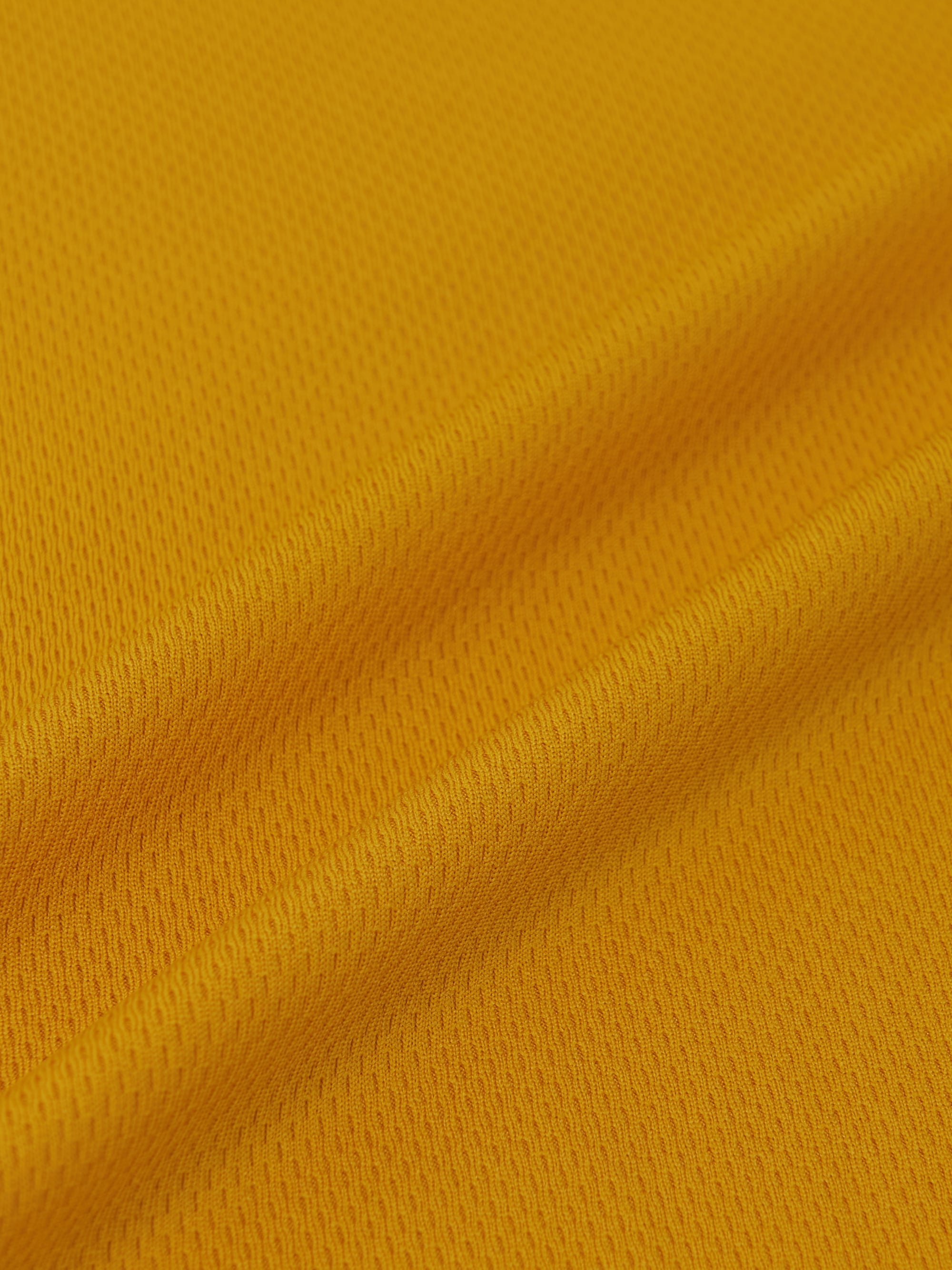 Sportive Mesh Graphic T-shirt