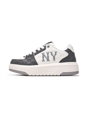 CHUNKY LINER EMBO MONOGRAM COOPERS TOWN