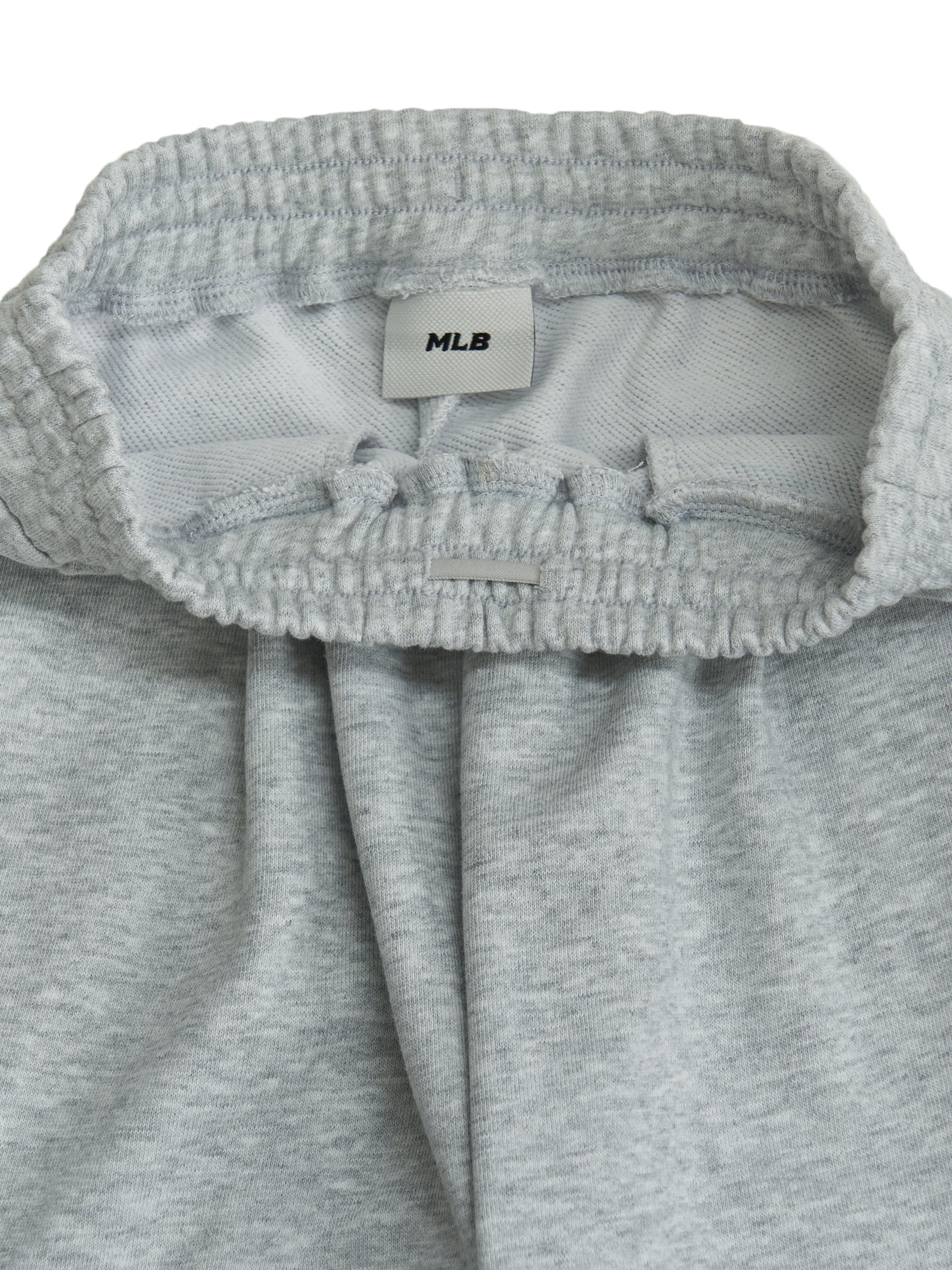 ONLINE EXCLUSIVE BASIC Sweatshirt Set
