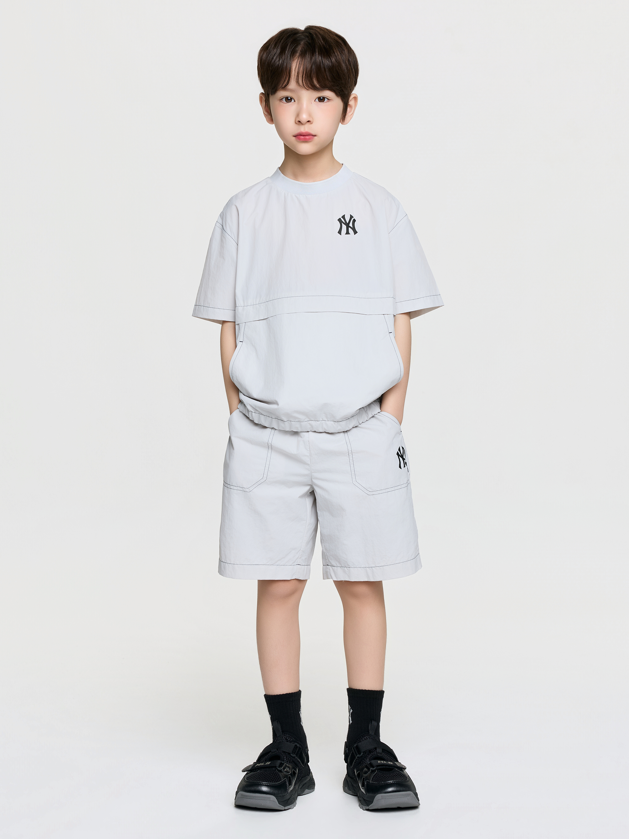 OUTDOOR BASIC WOVEN T-SHIRT SET