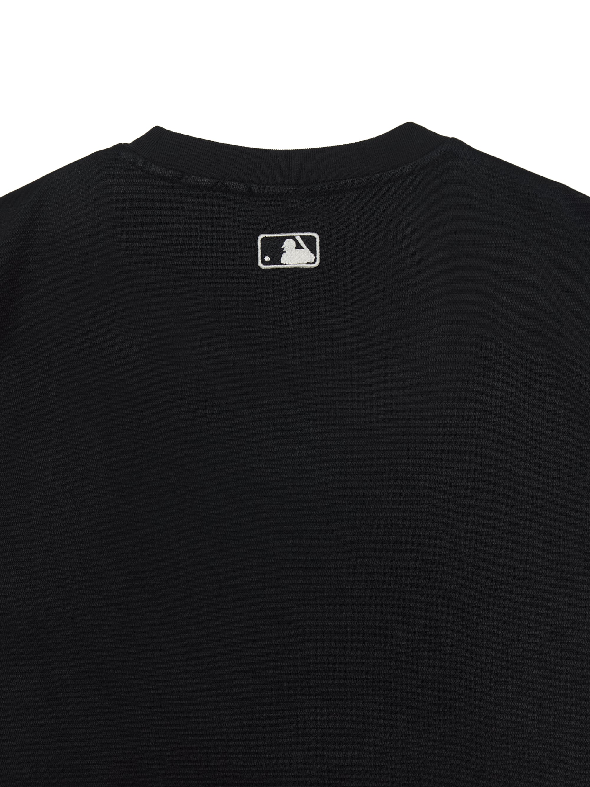 Sportive Mesh Graphic Sleeveless T-Shirts