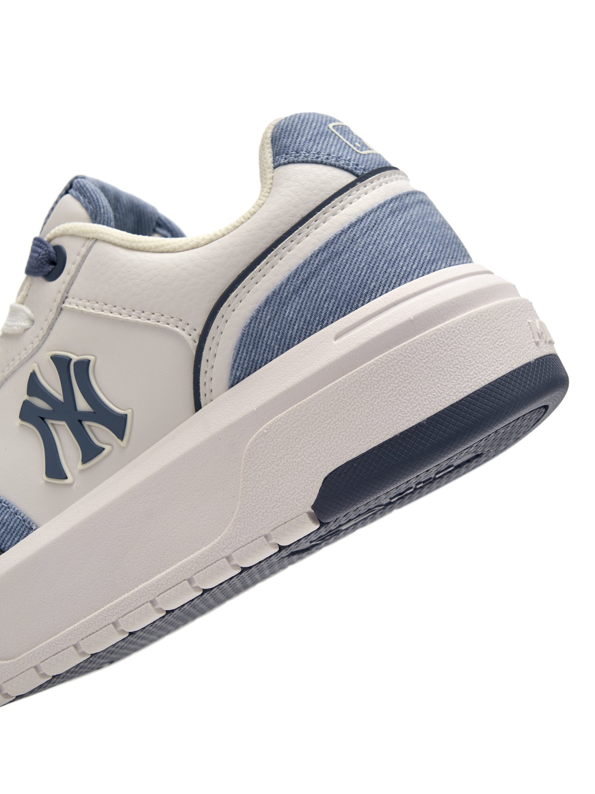 Chunky Liner Denim Pocket