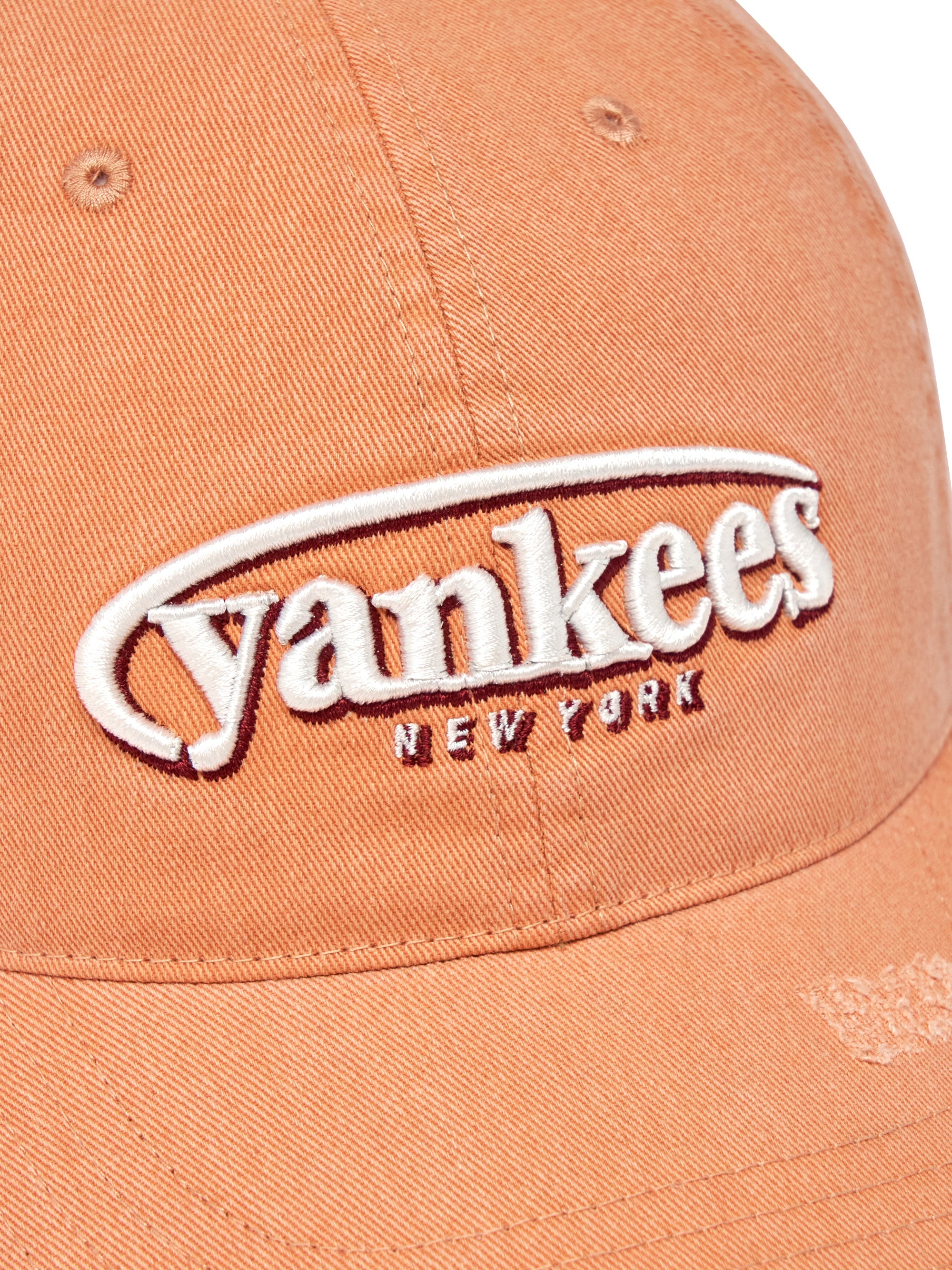 Vintage Demage Curve Logo Unstructured Ballcap
