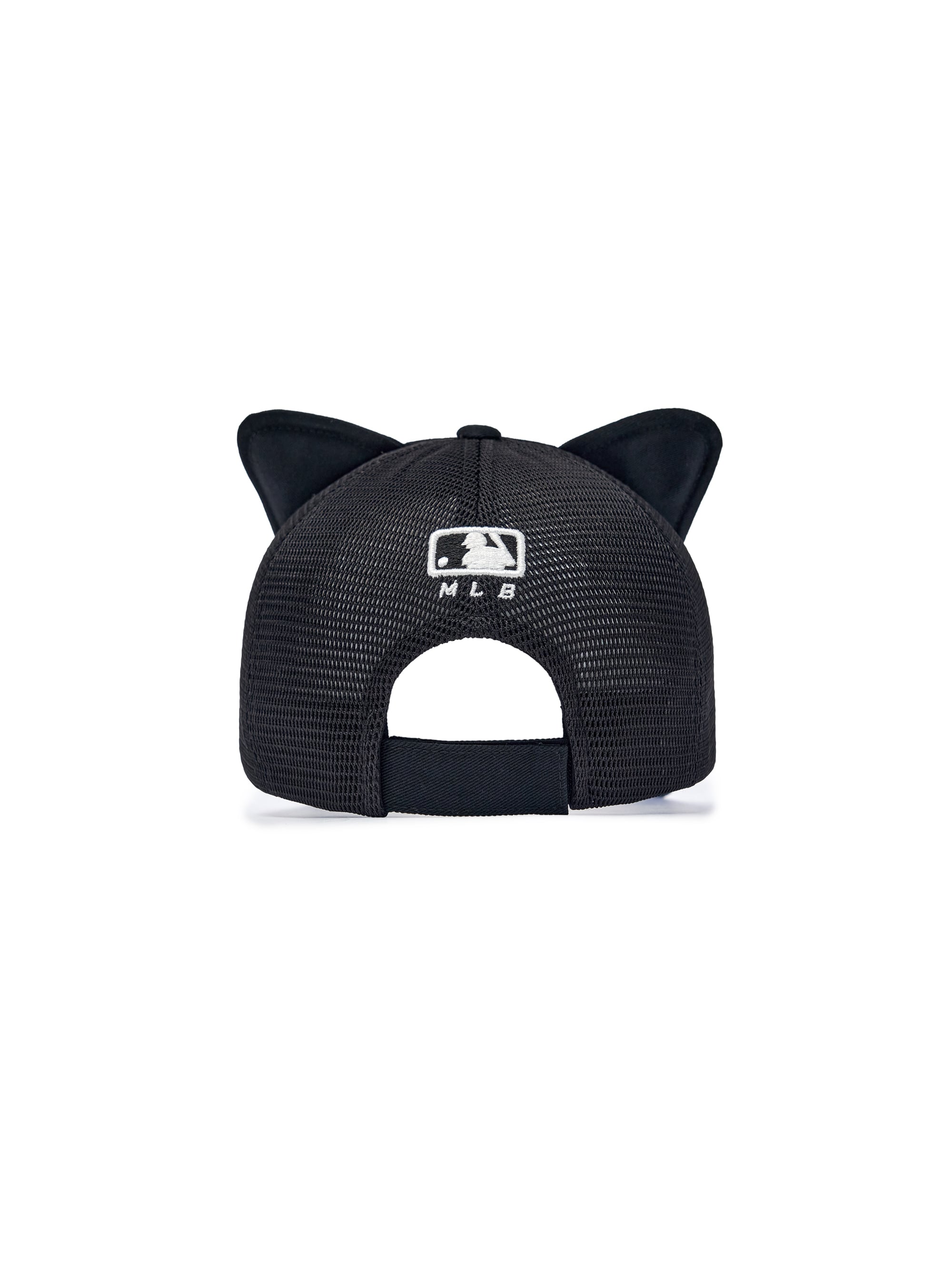 Cat Bead Trucker Cap