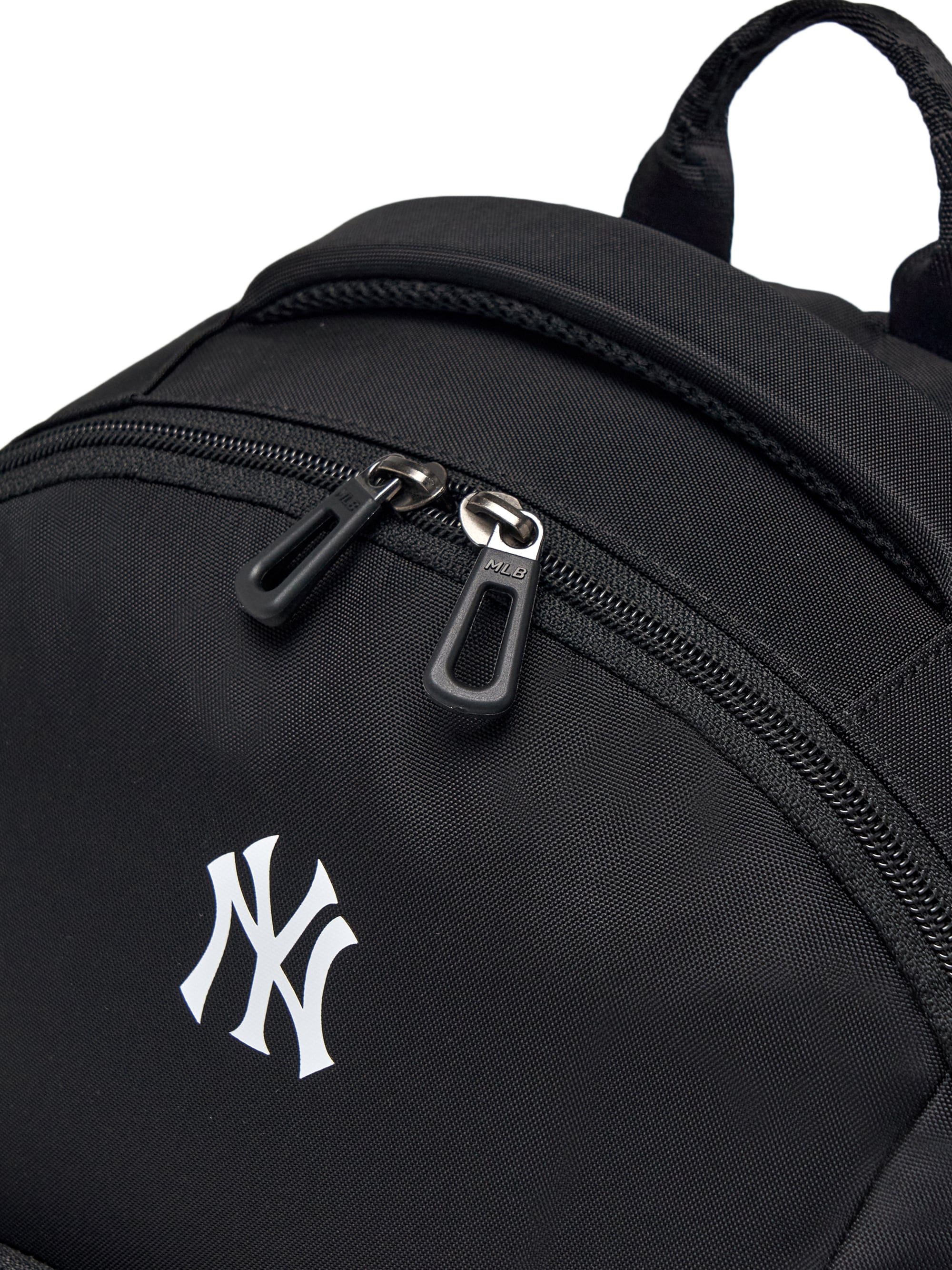 TAG FLY SCHOOL BACKPACK