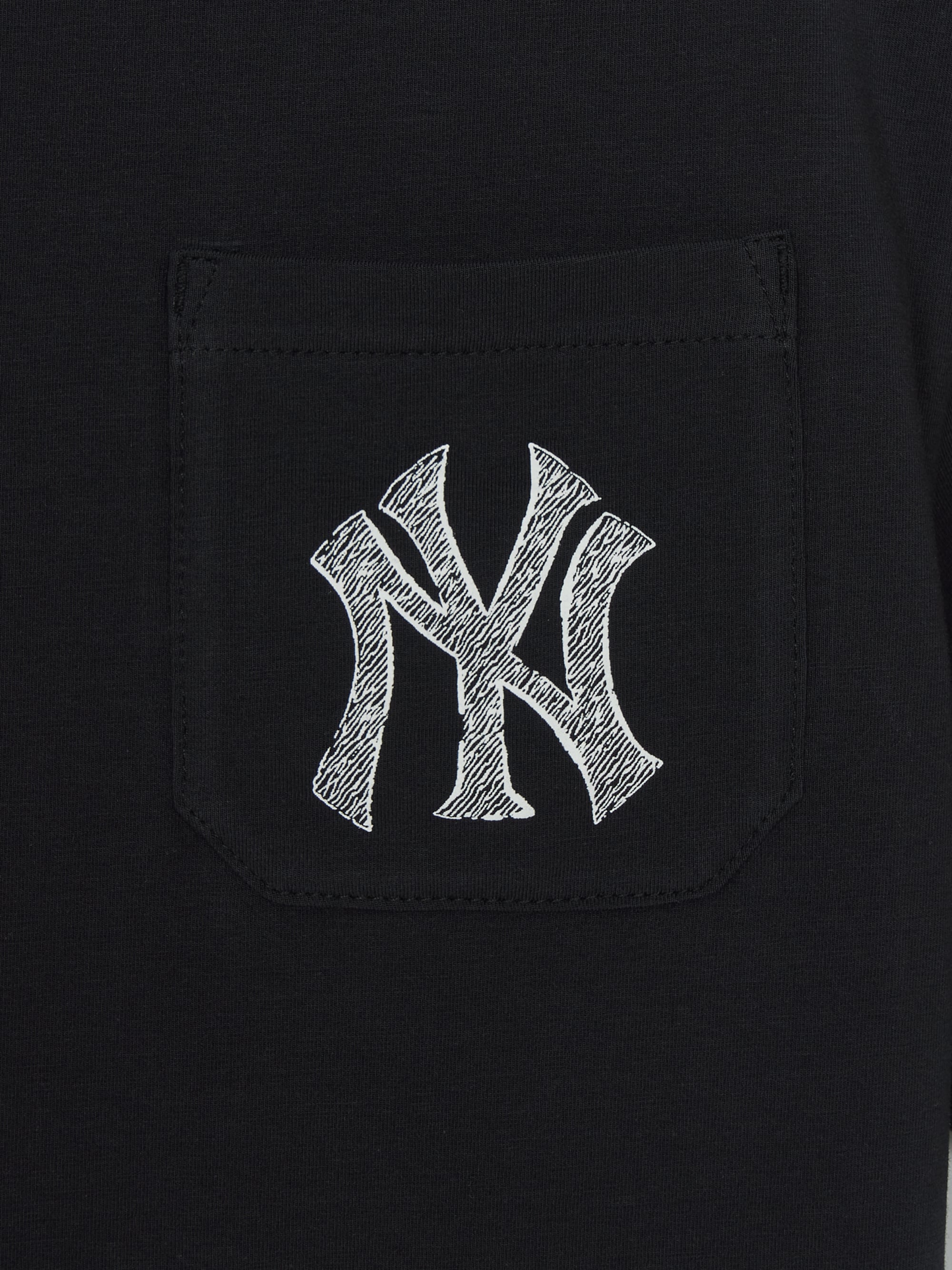 STREET MONOGRAM BIG LUX T-shirt