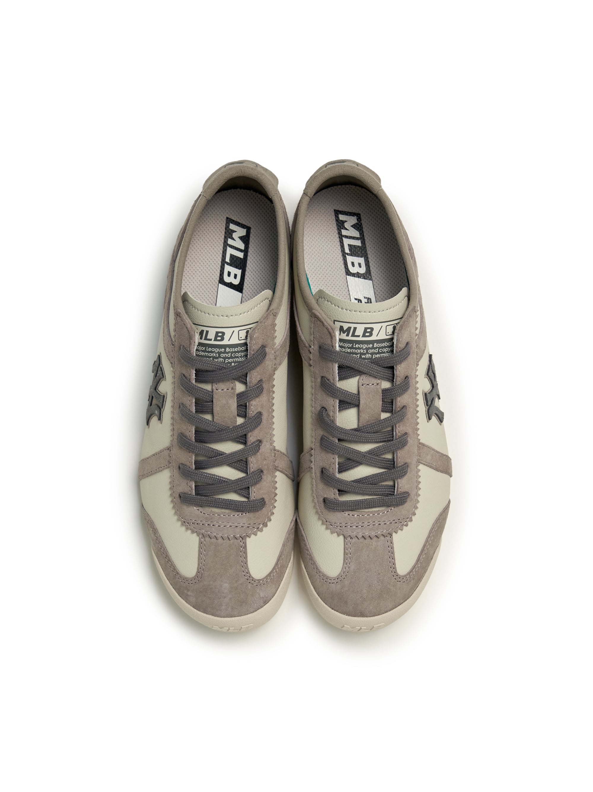 Low Profile Sneakers with MLB Signature Curved Line