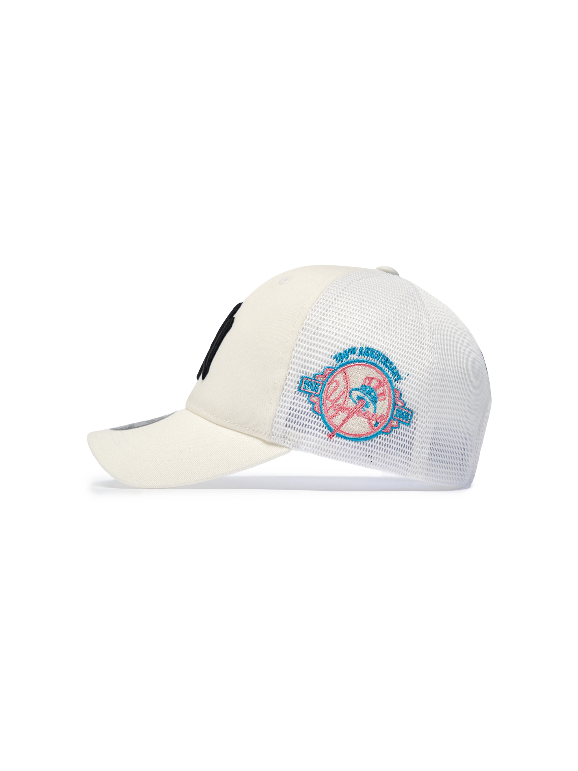 Signature Mesh Trucker