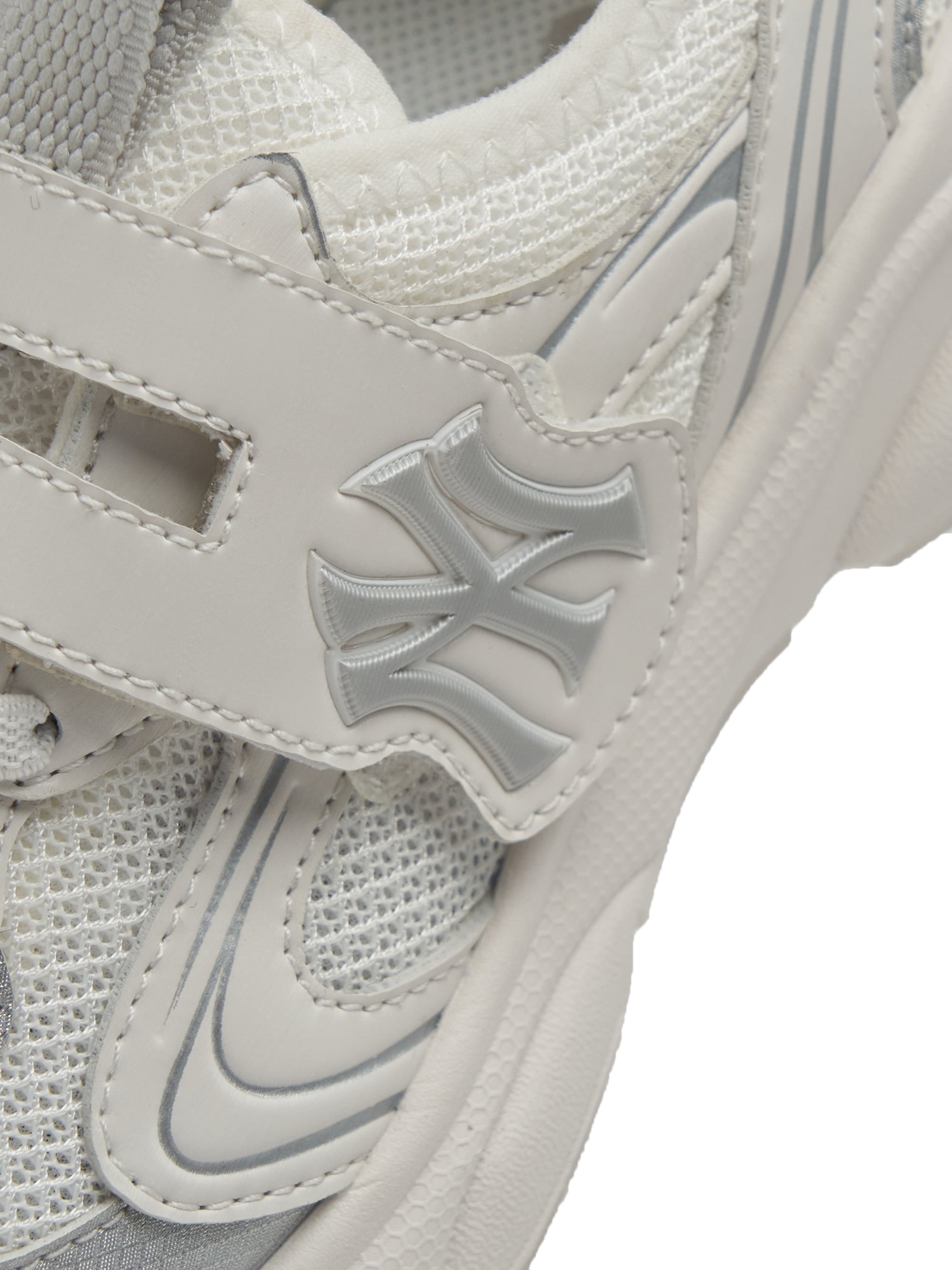 ACE RUNNER ACTIVE