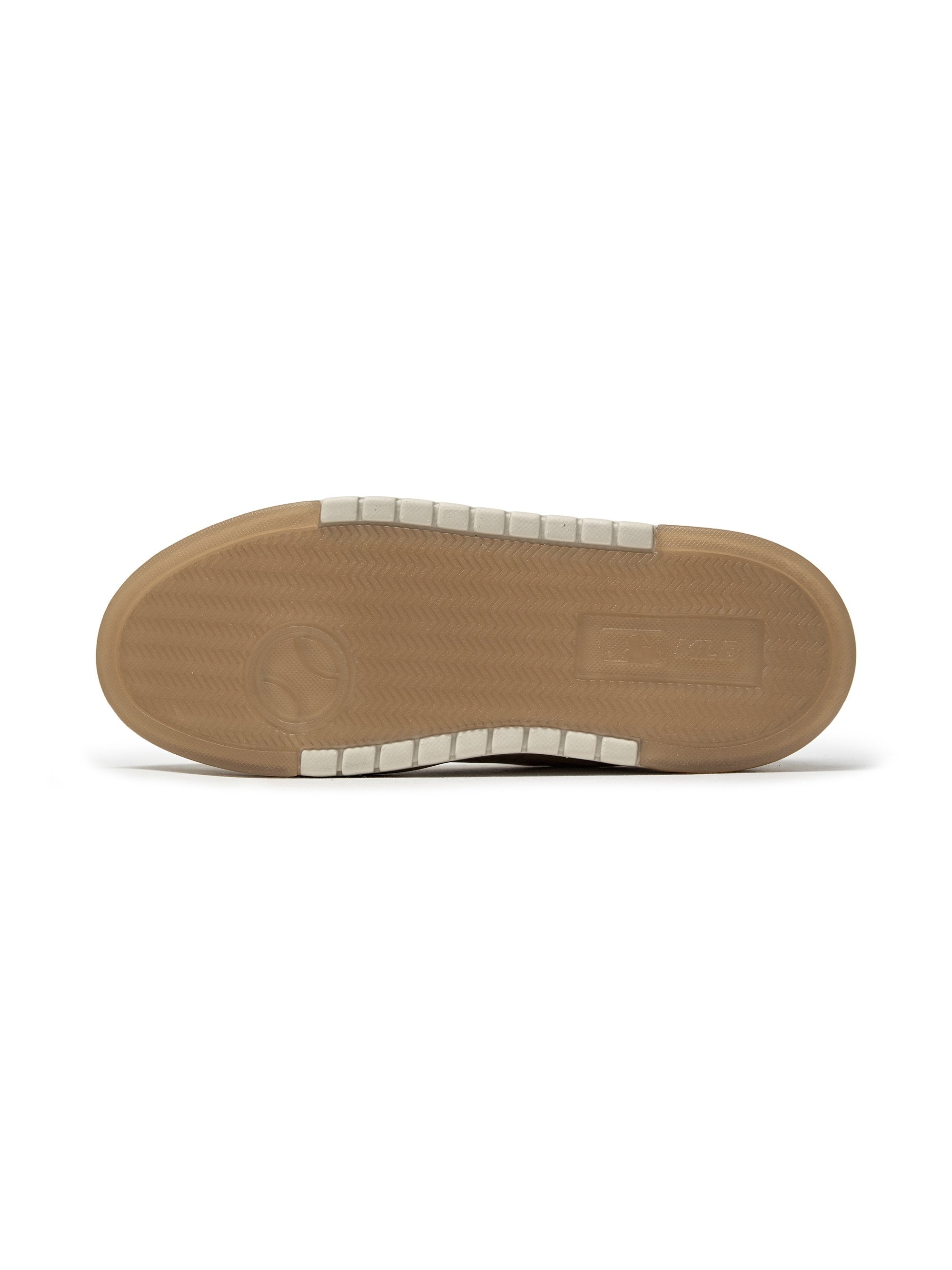 Chunky Liner Embo Monogram
