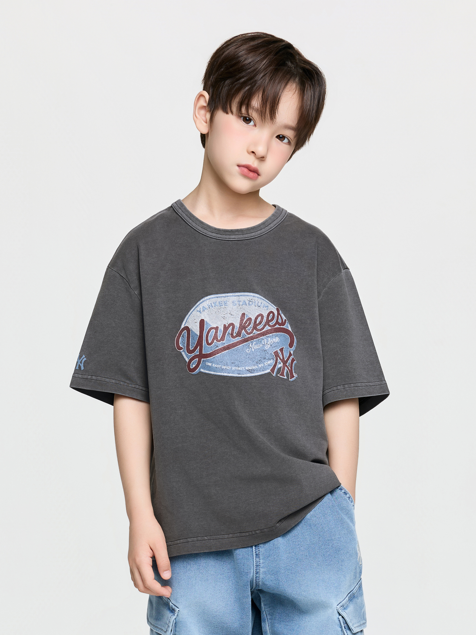 STREET BASIC VINTAGE ARTWORK T-shirt