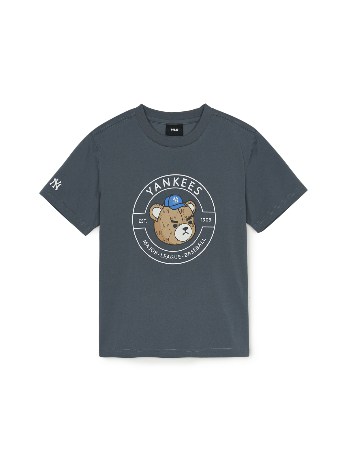 Mono-bear Artwork T-shirt