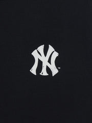 Basic Street Logo Sleeveless T-shirts