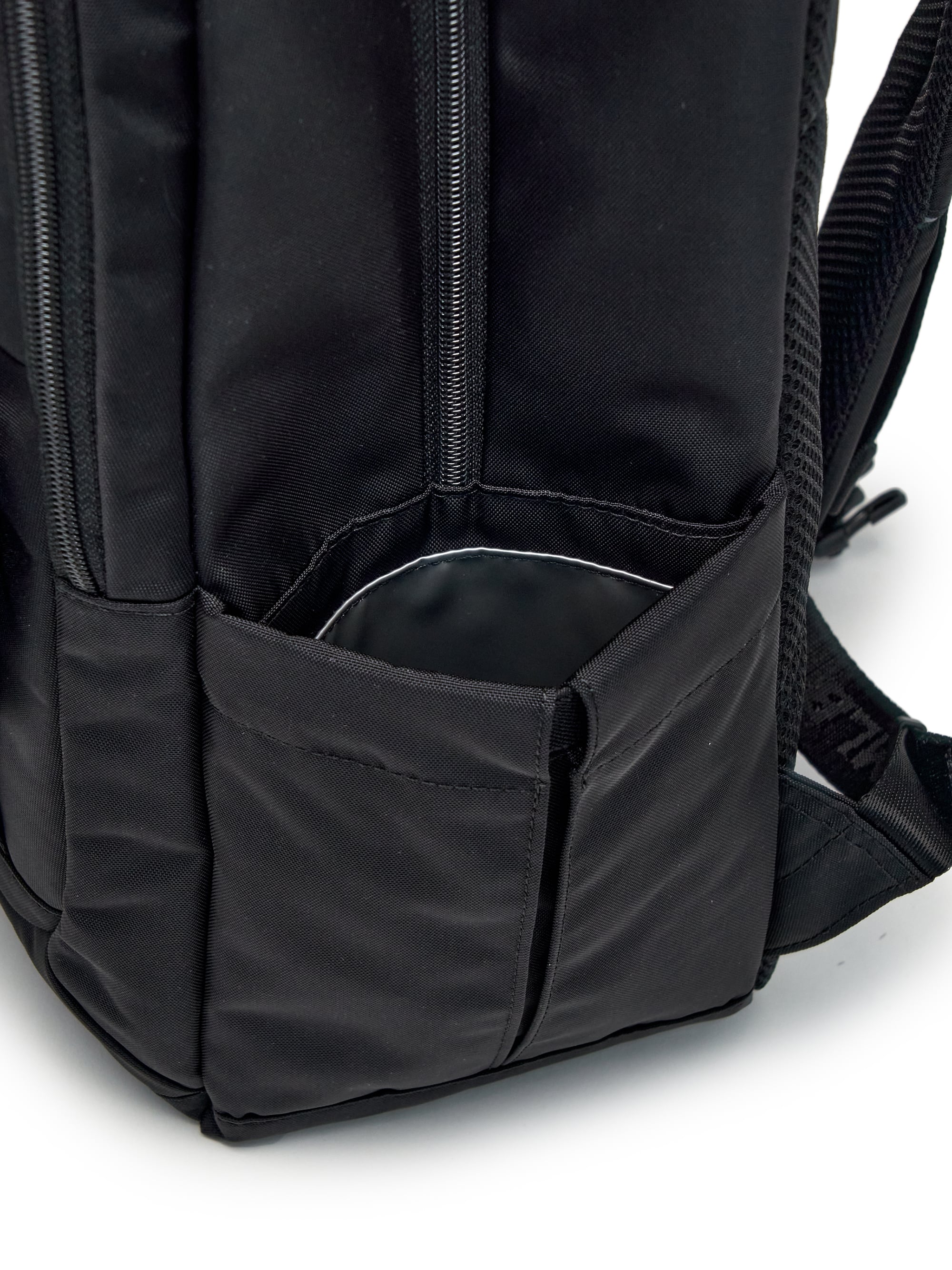 TAG CAGE SCHOOL BACKPACK
