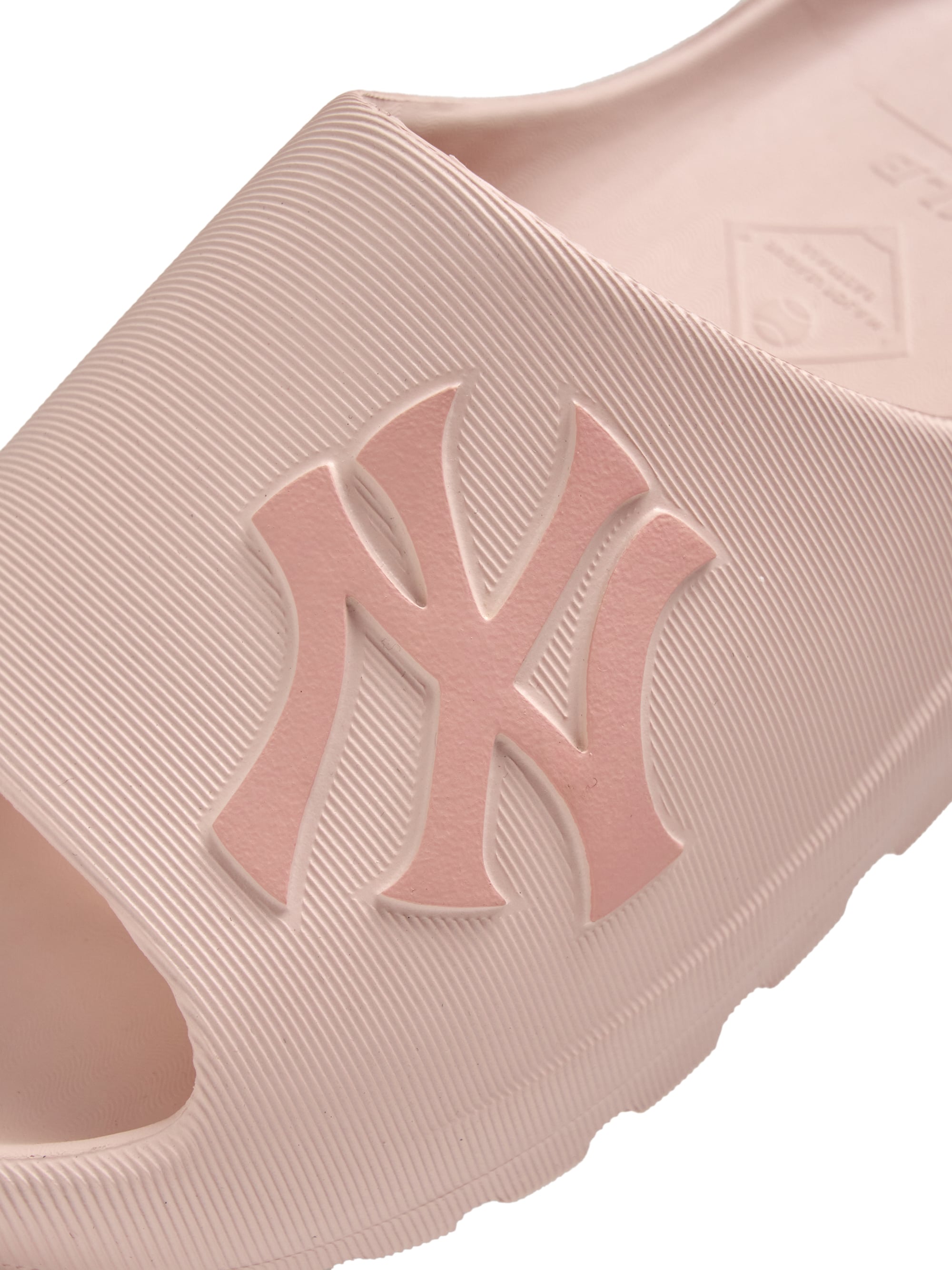 Skipper Slide