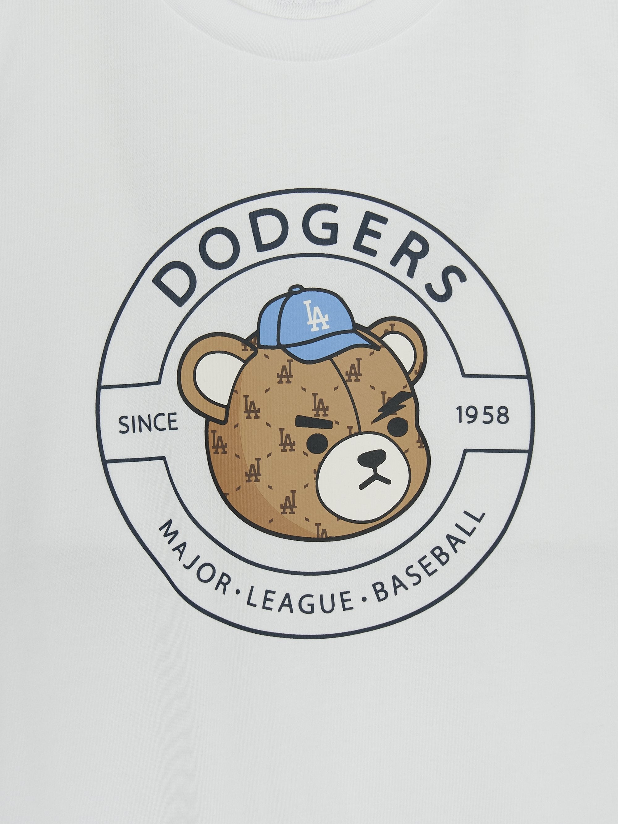 Mono-bear Artwork T-shirt