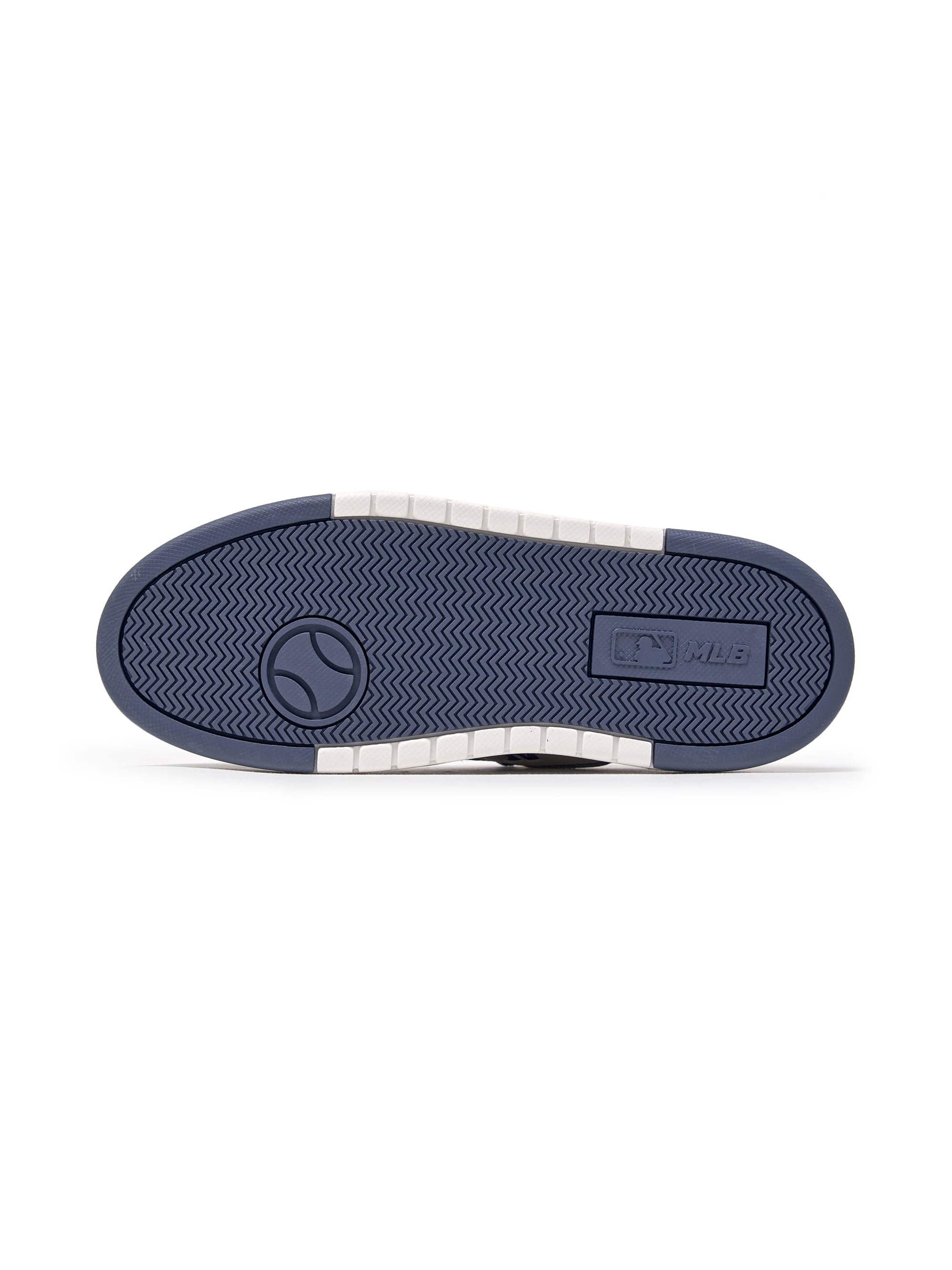 CHUNKY LINER POCKET MONOGRAM