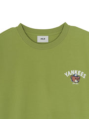 Mega Bear Back Graphic Oversized T-shirt
