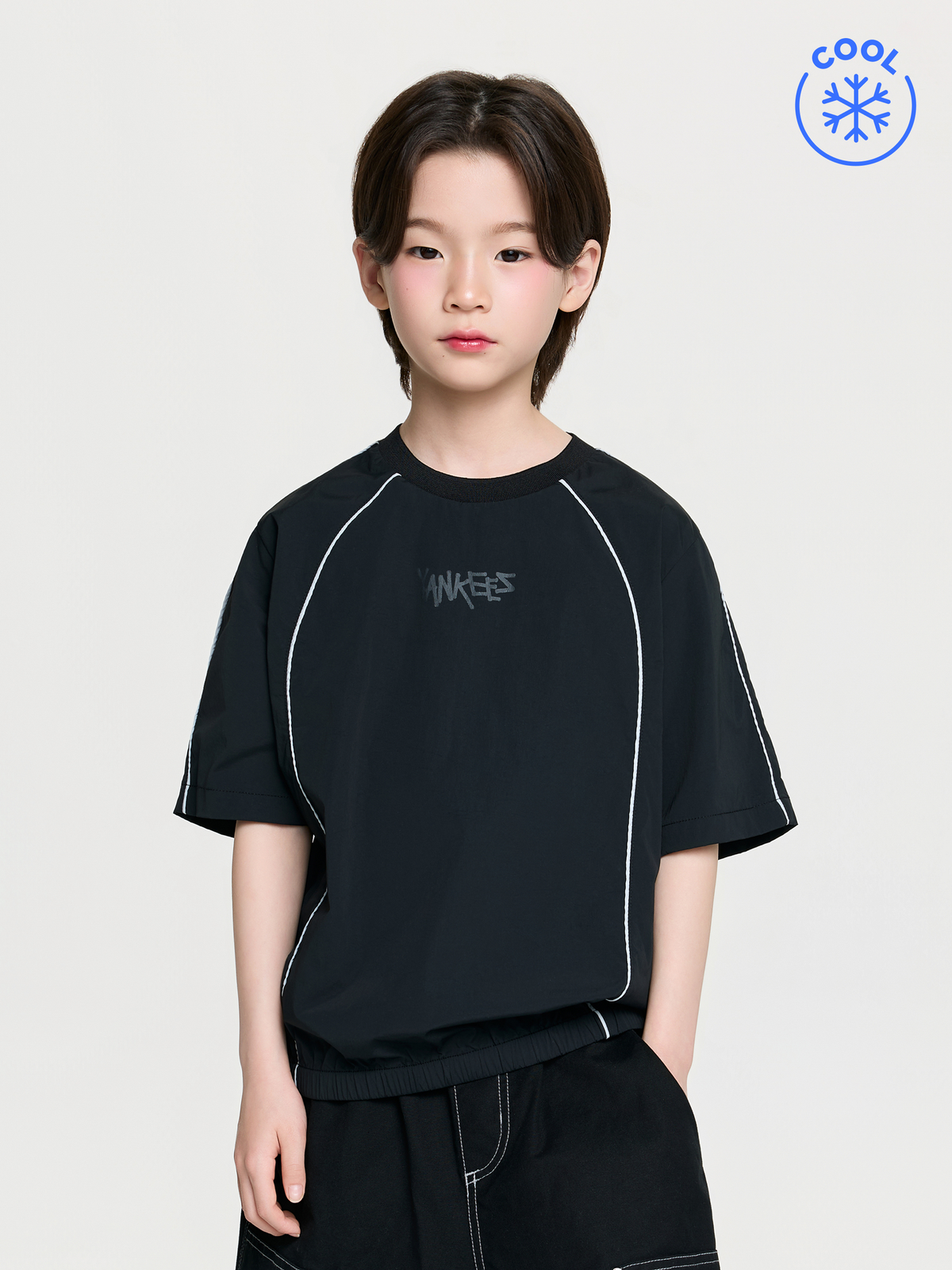 Street Basic Woven Big Logo Artwork T-shirt