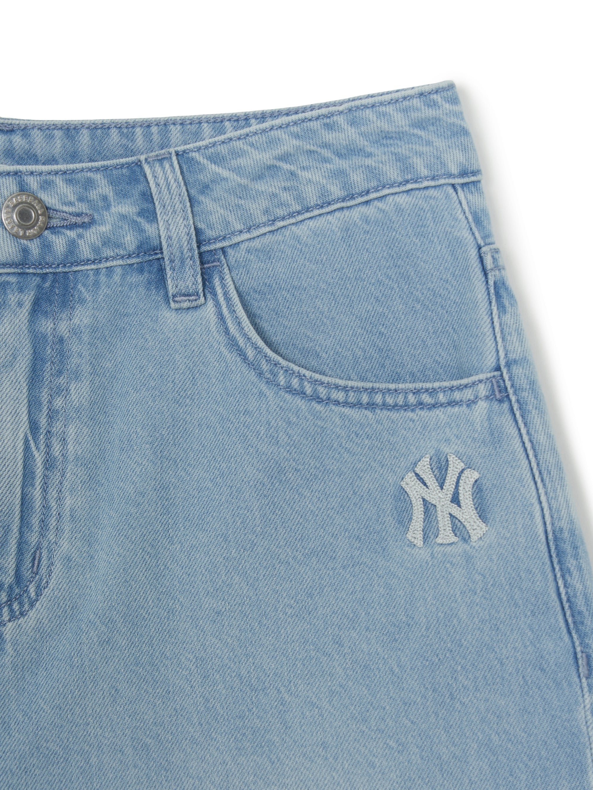 Women's Basic Small Logo Summer Tencel 9in Denim Shorts