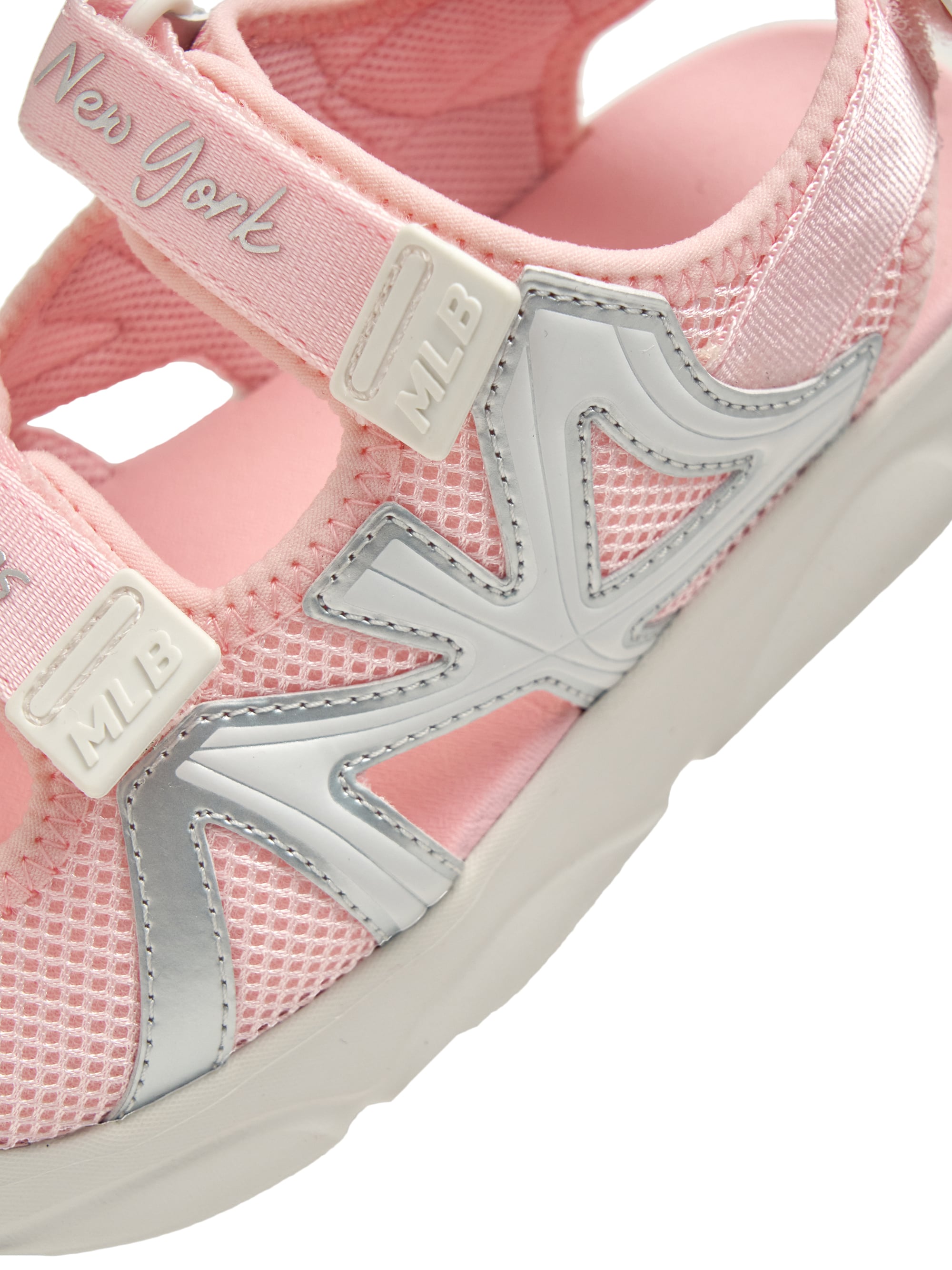 ACE RUNNER SANDALS
