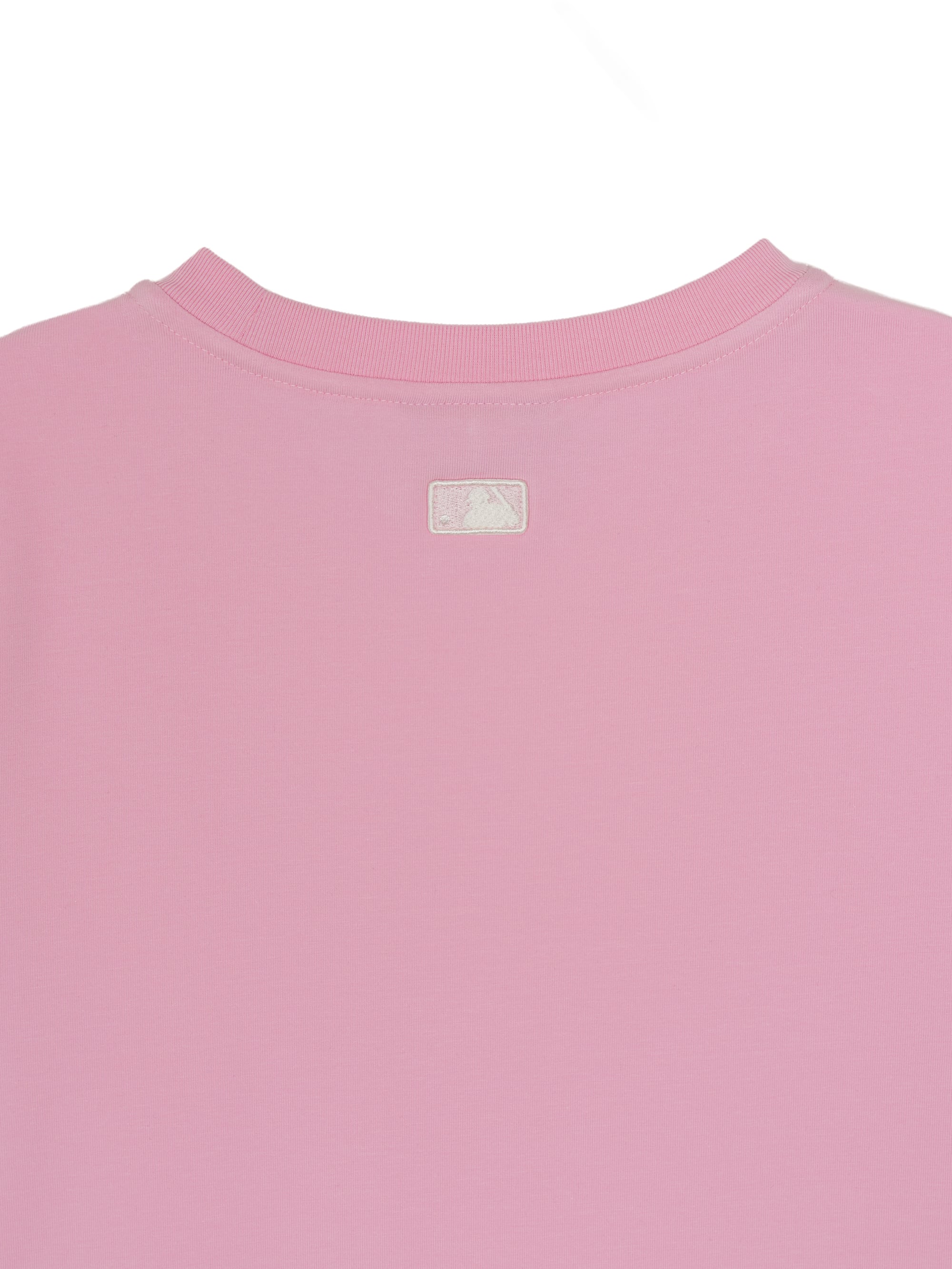 Women's Bow Tie Graphic Slim Semi Crop T-Shirts