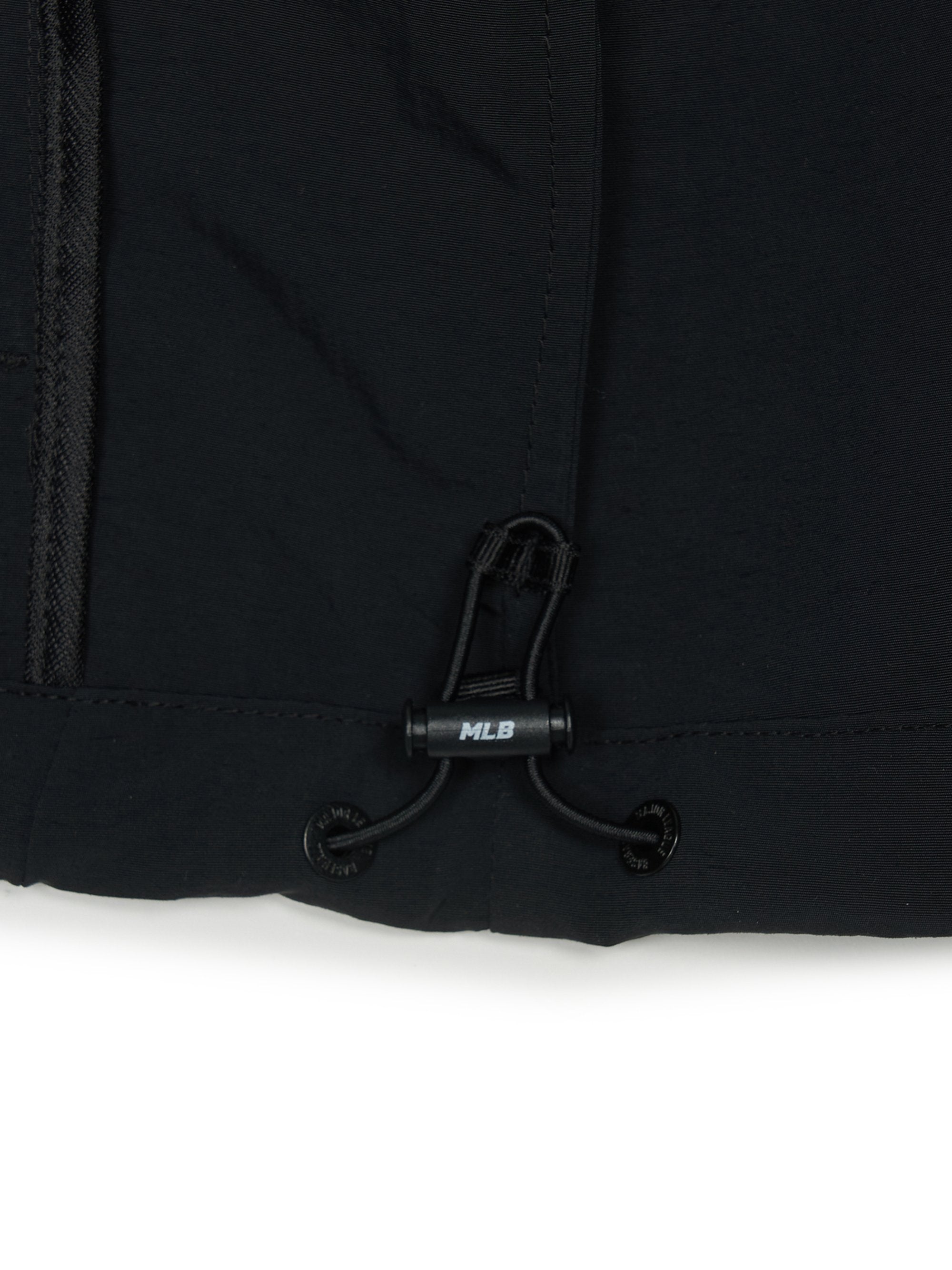 Basic Outdoor Windbreaker