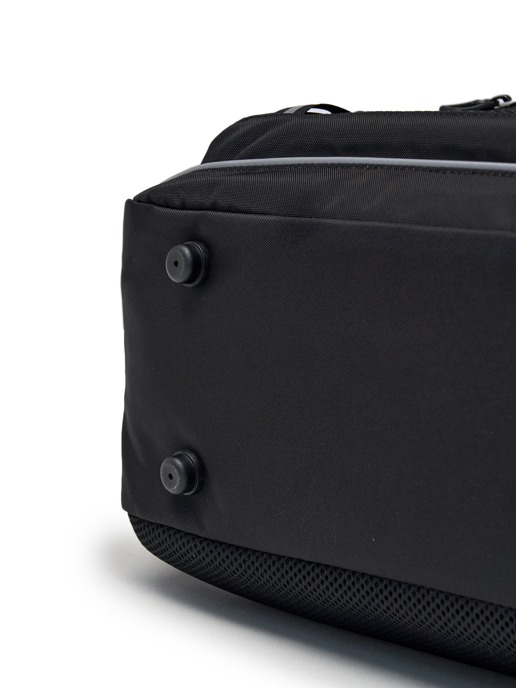 TAG FLY SCHOOL BACKPACK