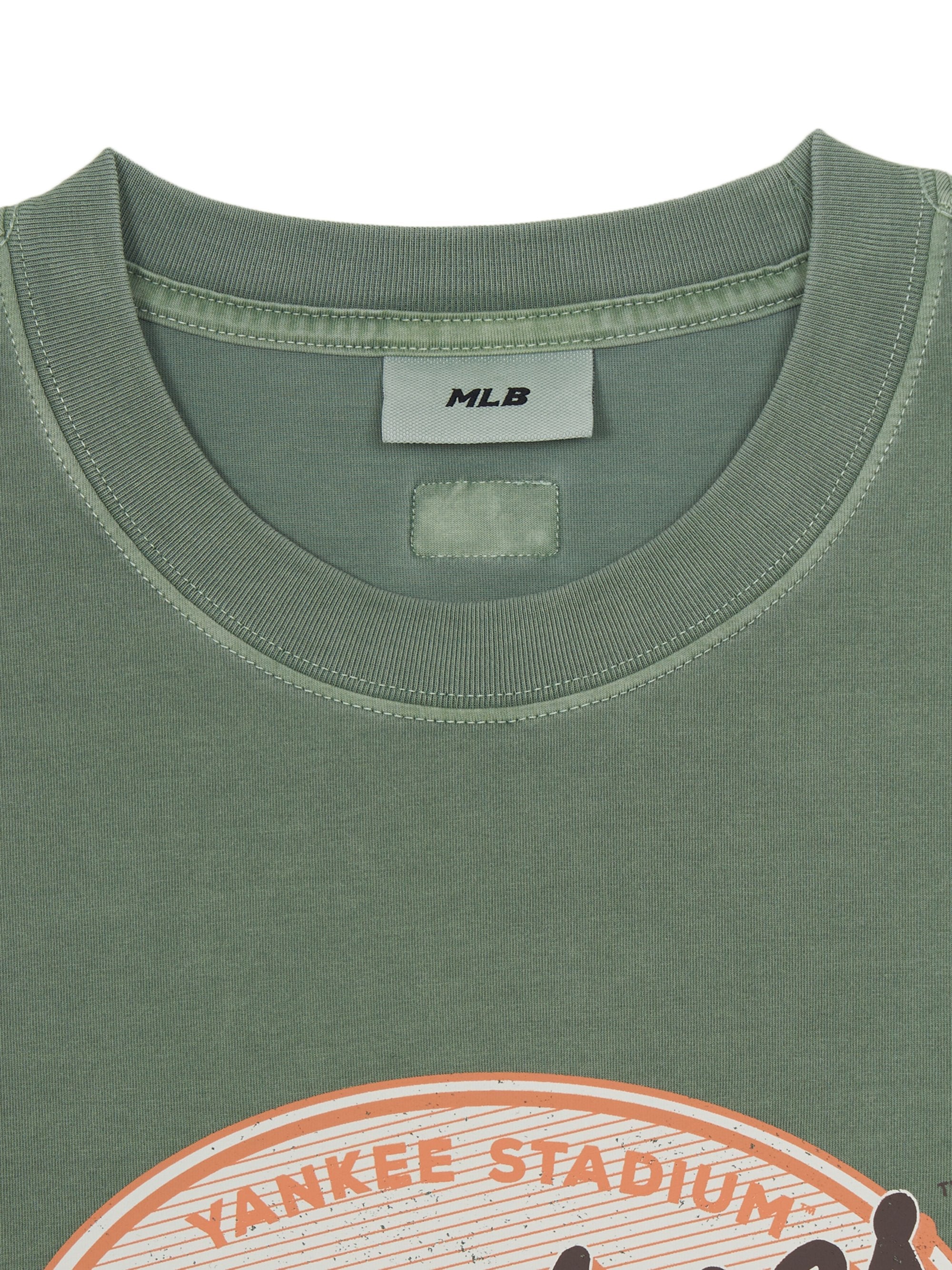 Vintage Washing Graphic T-shirt