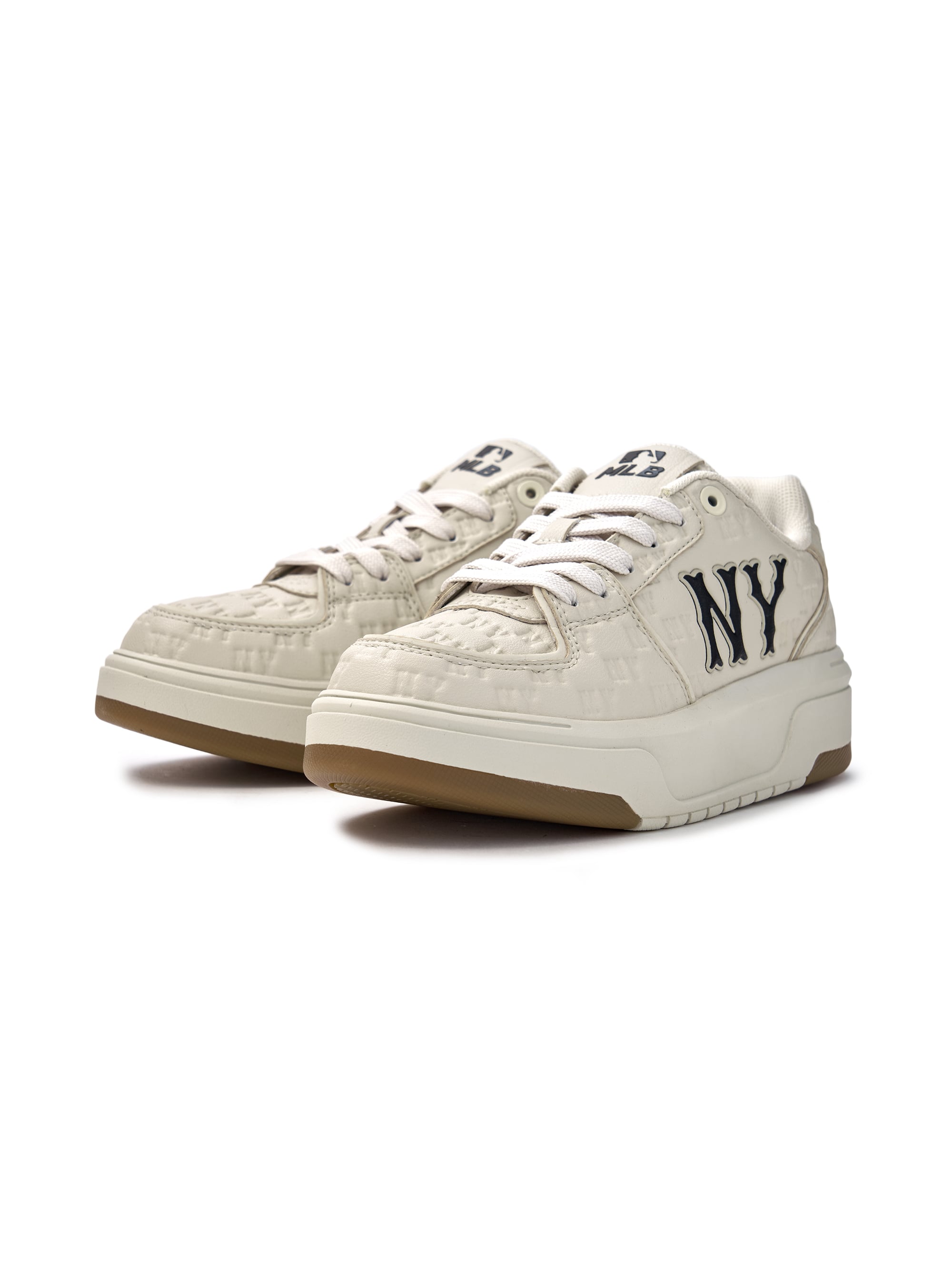 CHUNKY LINER EMBO MONOGRAM COOPERS TOWN