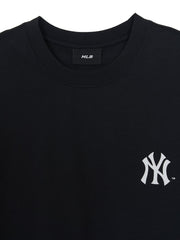 Vintage Sportive Cursive Graphic T-shirt