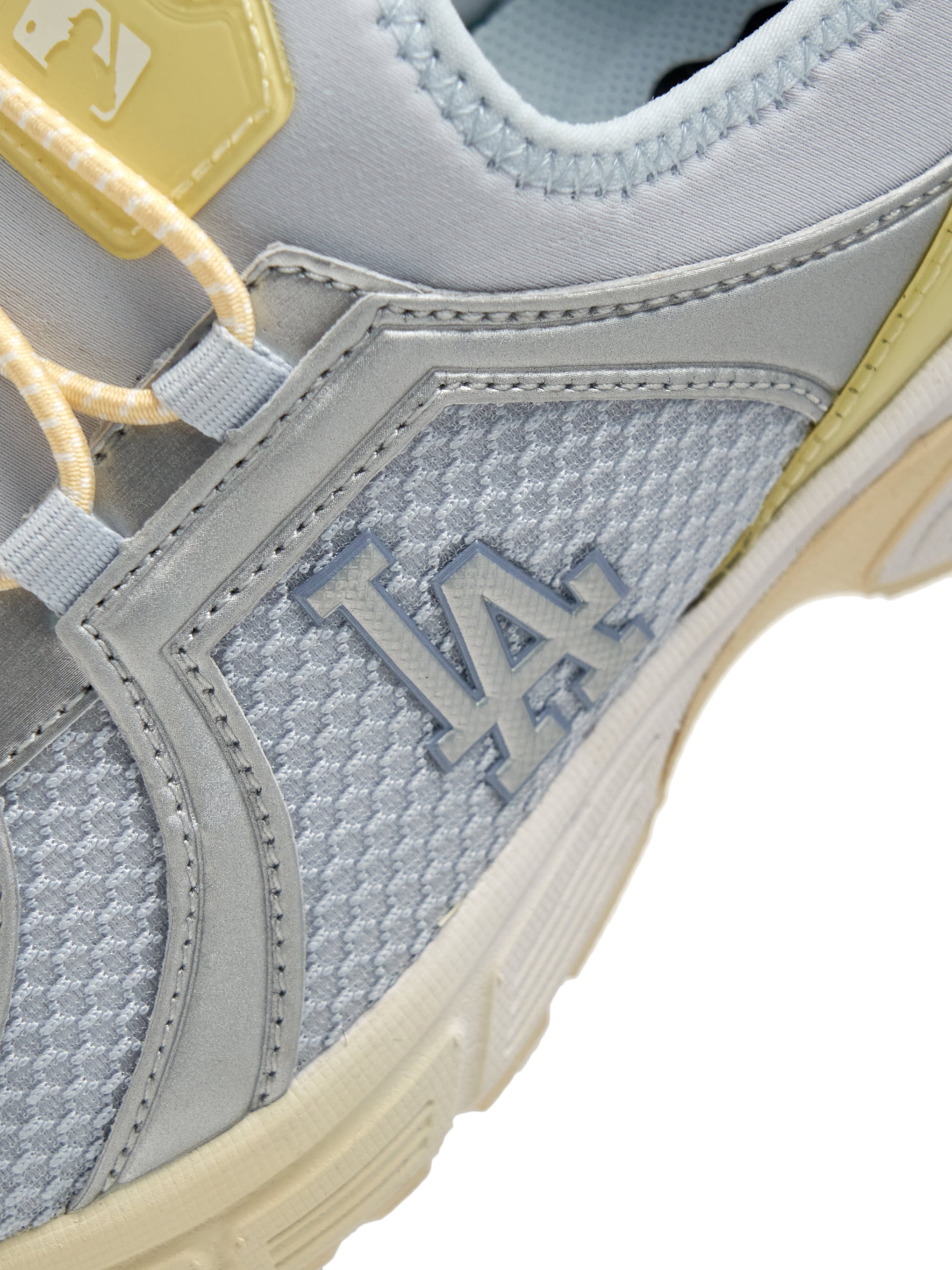 TRACK RUNNER FLEX