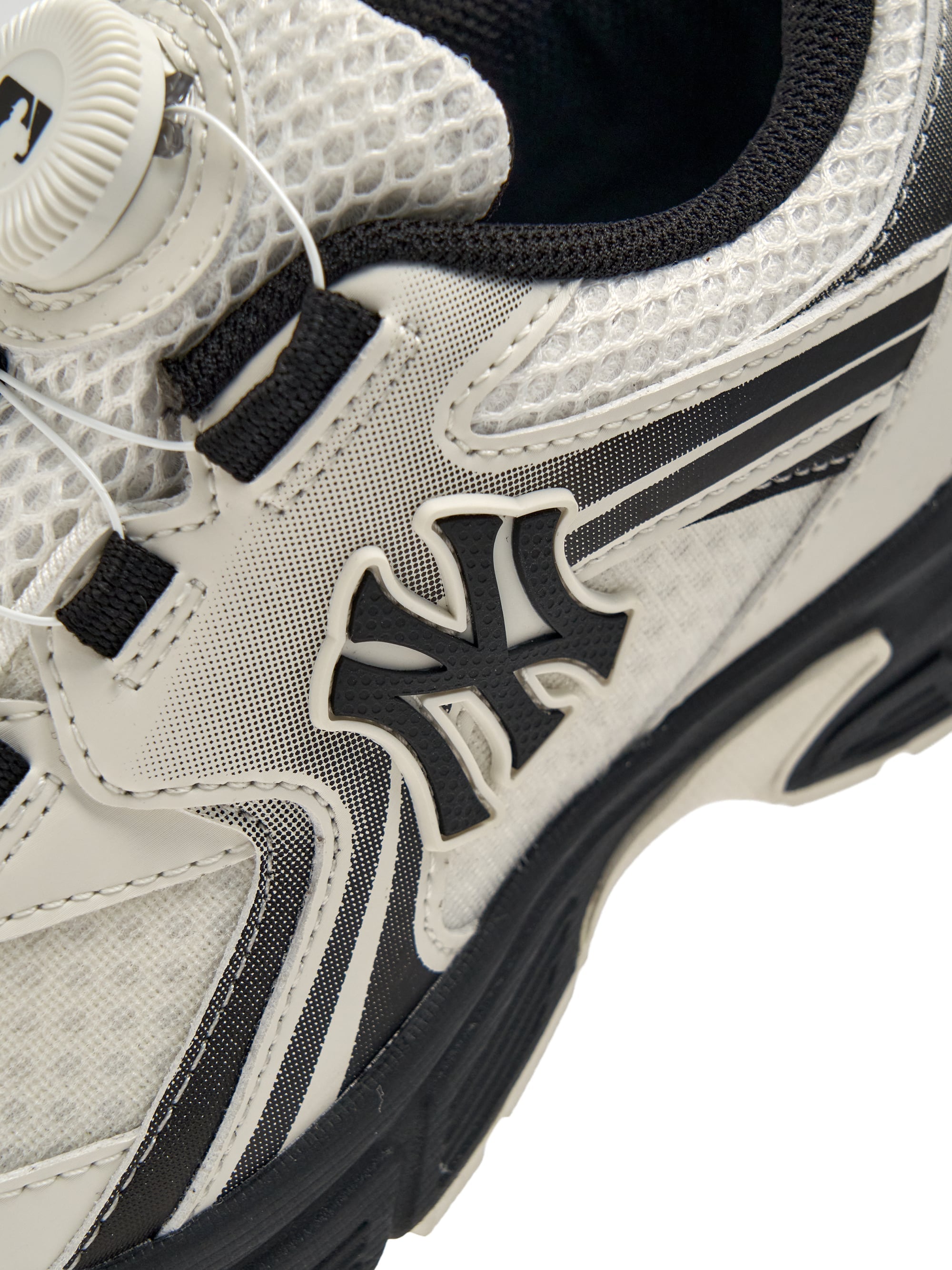 TRACK RUNNER DIAL