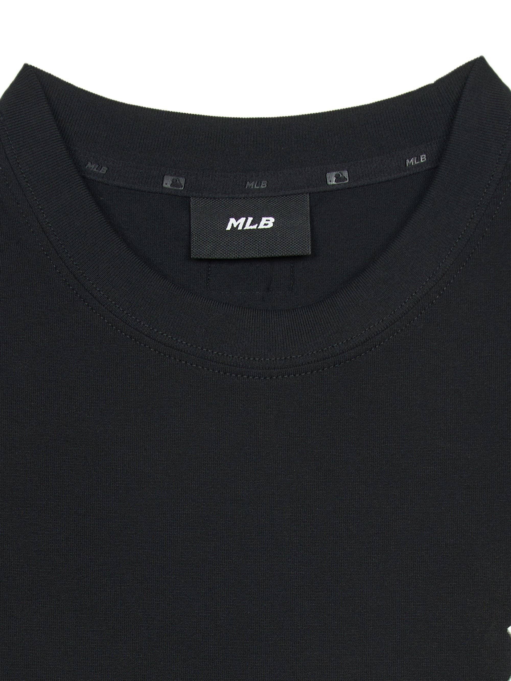 Basic Comfortable Fit T-shirt