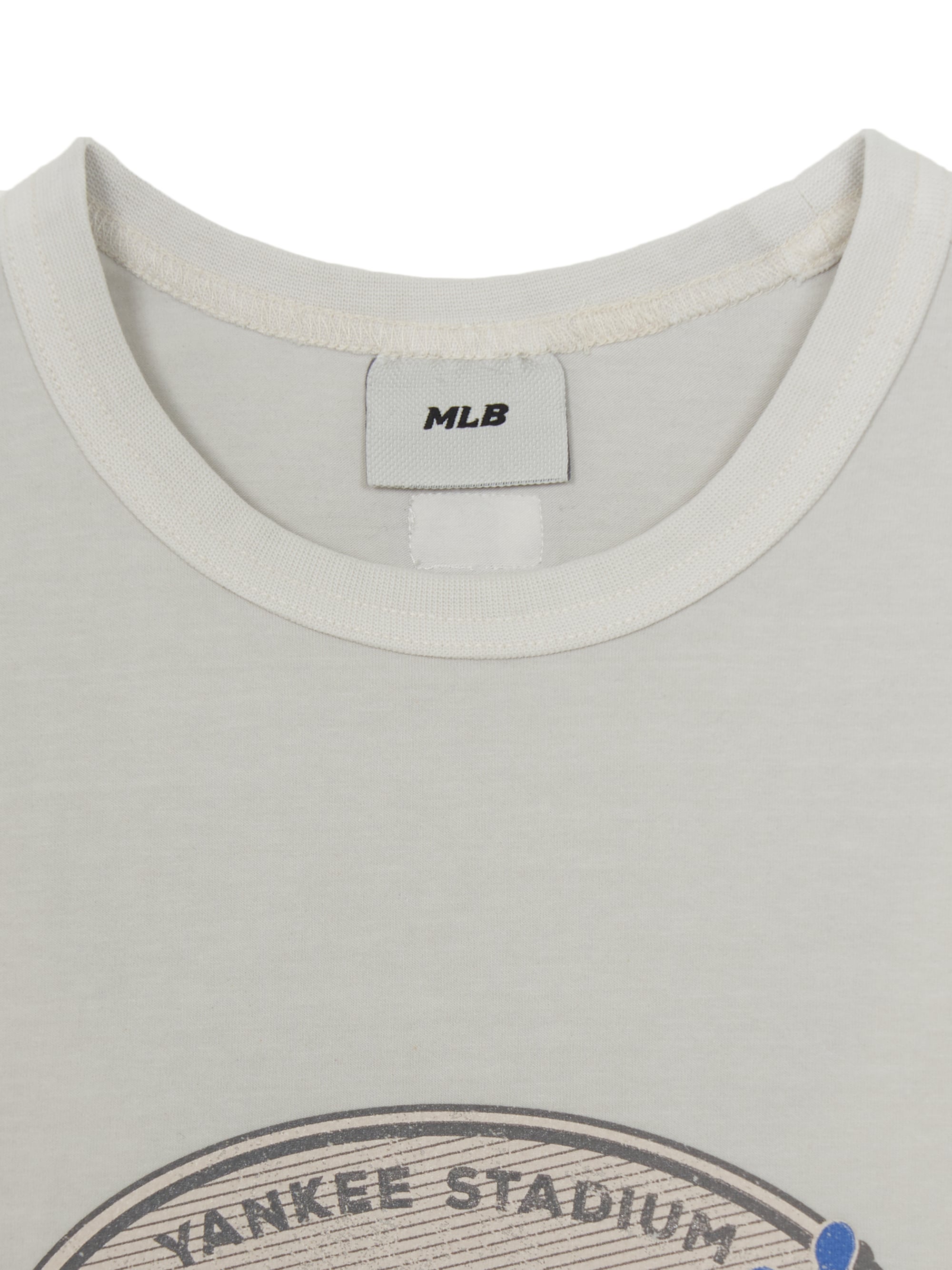 STREET BASIC VINTAGE ARTWORK T-shirt