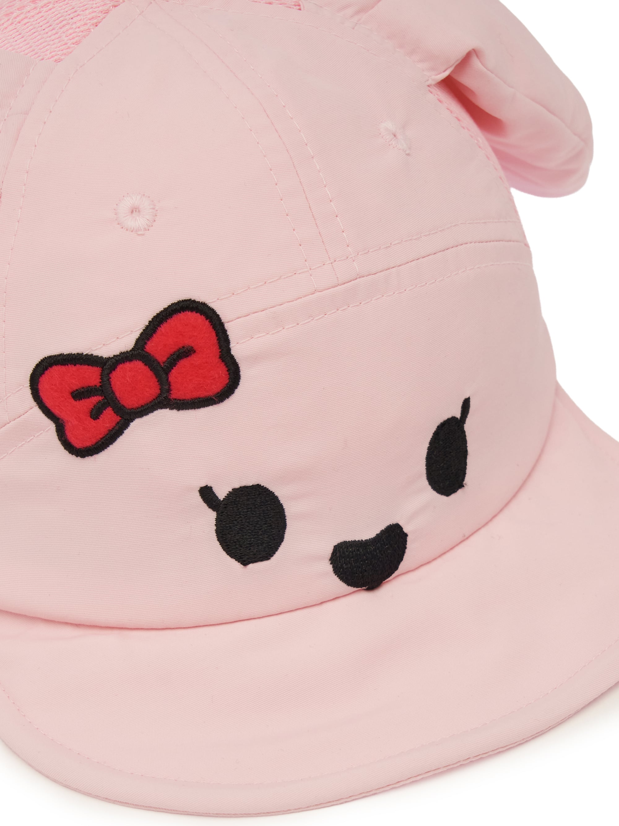 Mega Bear Friends Mesh Wire Cap