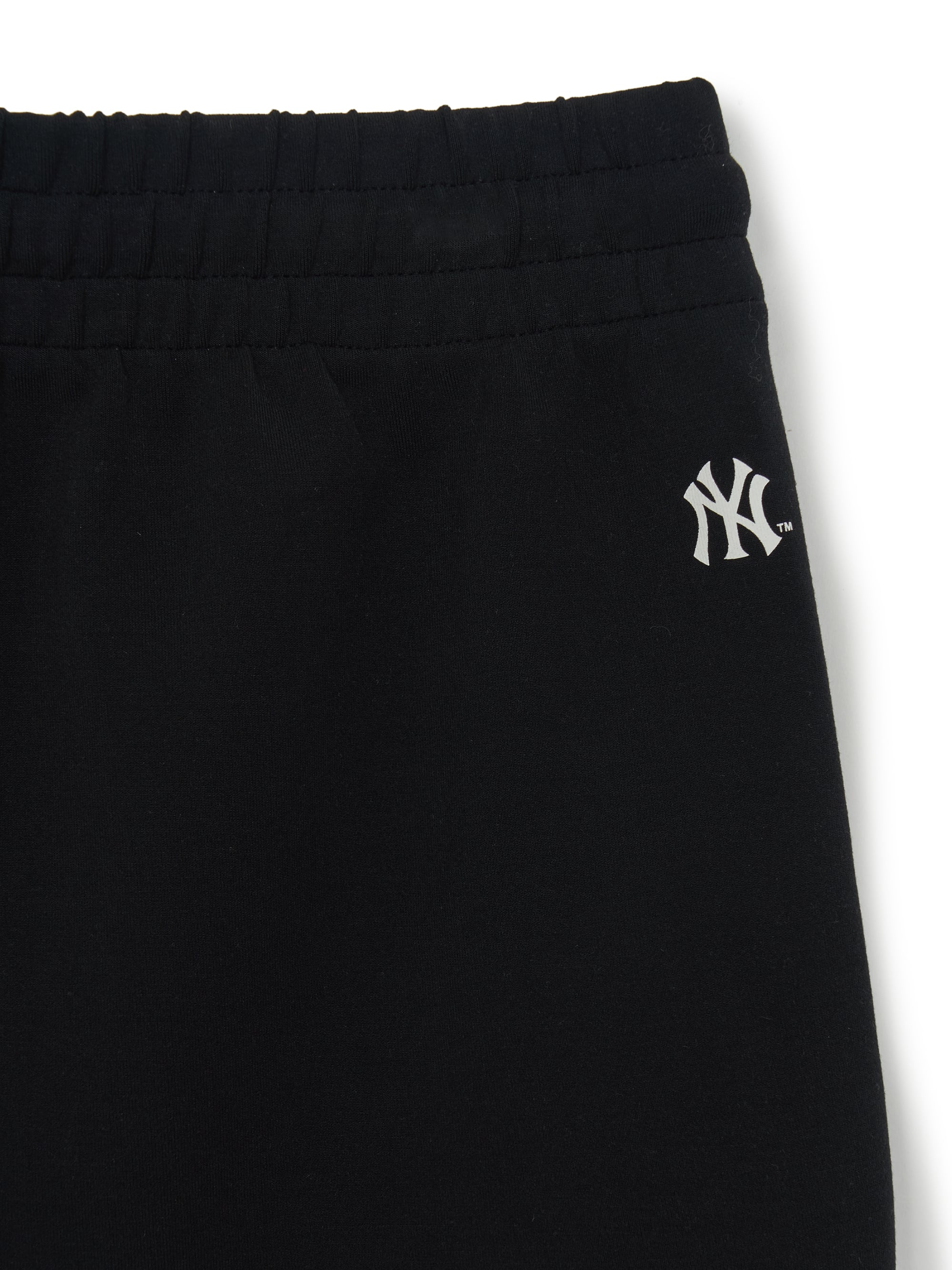 Women's Basic Double Knit 4In Shorts