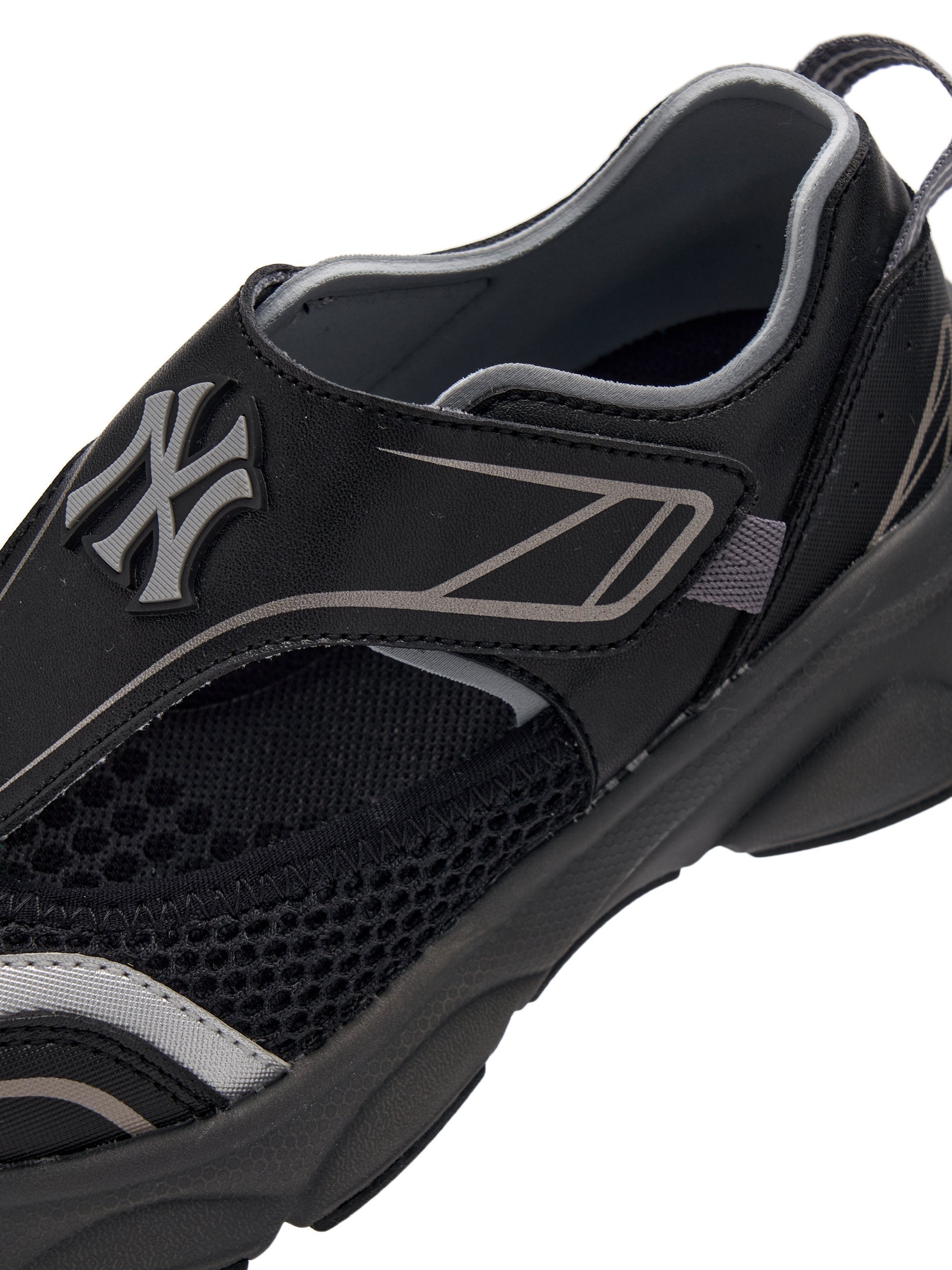 Ace Runner Wave
