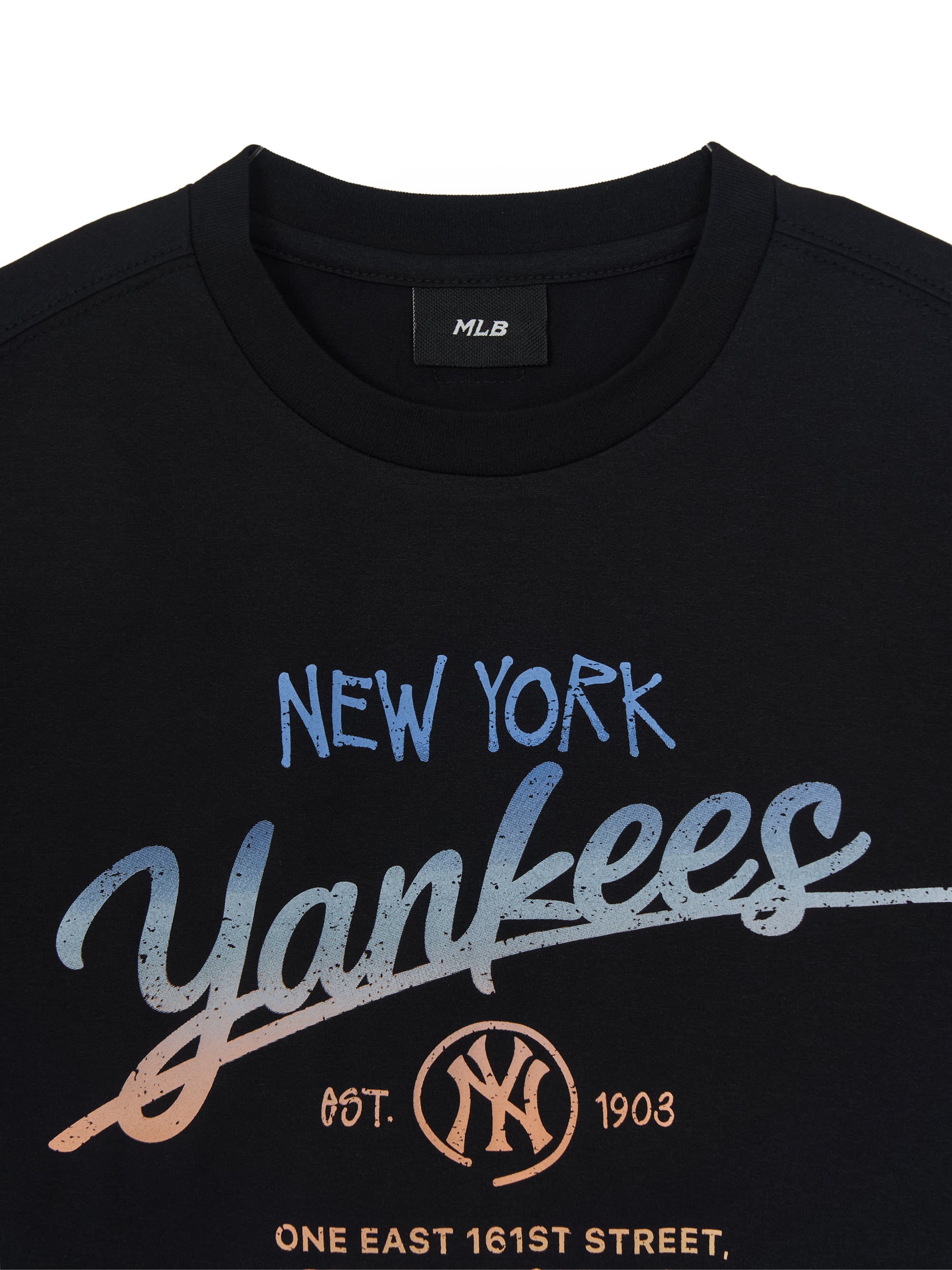 STREET GRADATION LETTERING T-SHIRT