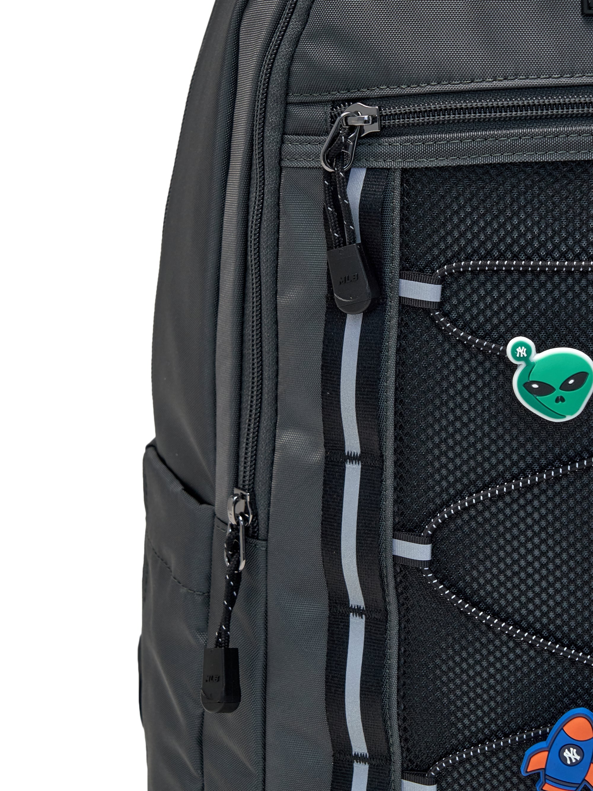 TAG CAGE SCHOOL BACKPACK