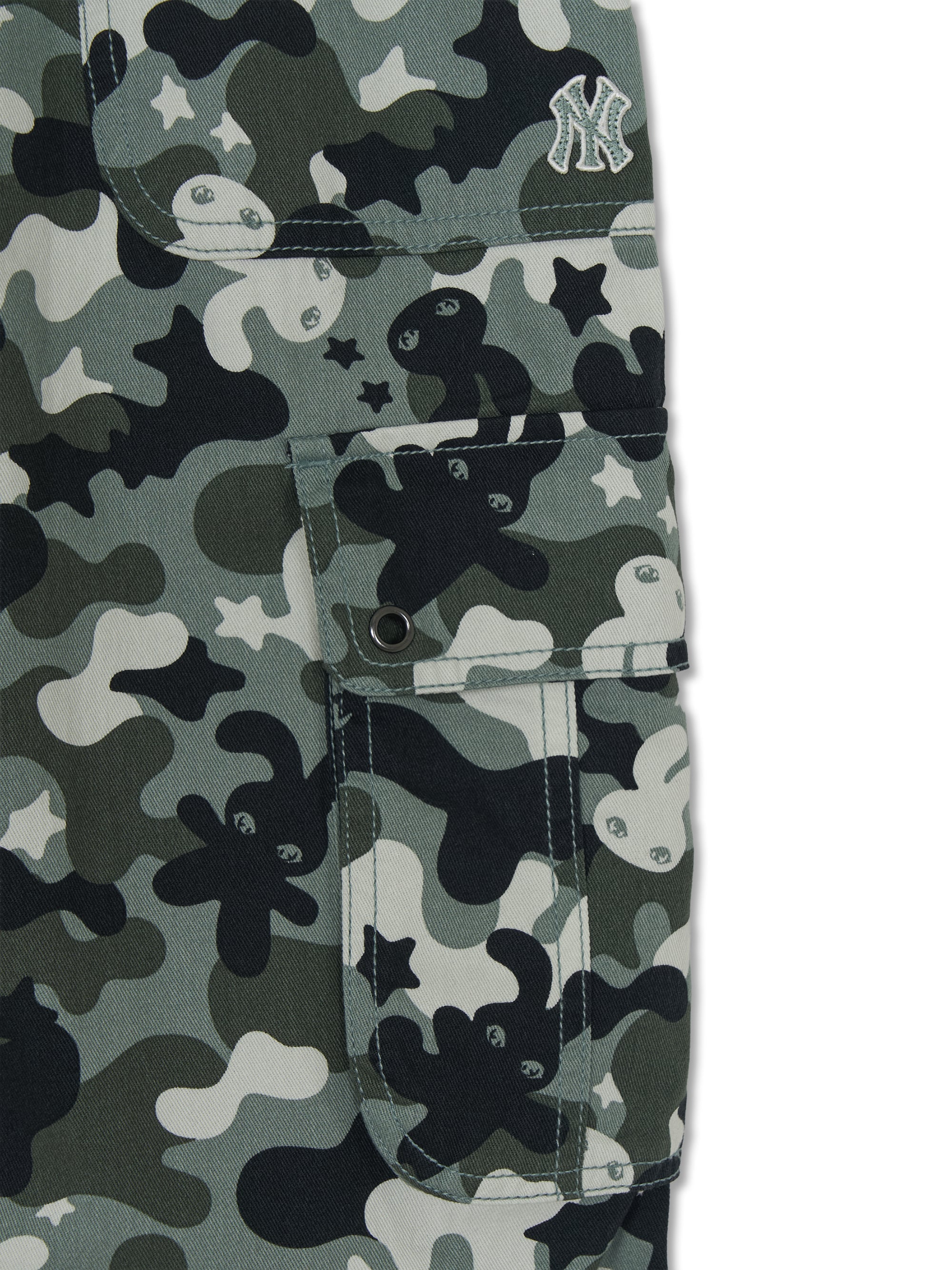 Women's Camo Low Rise Cotton Cargo Wide Pants