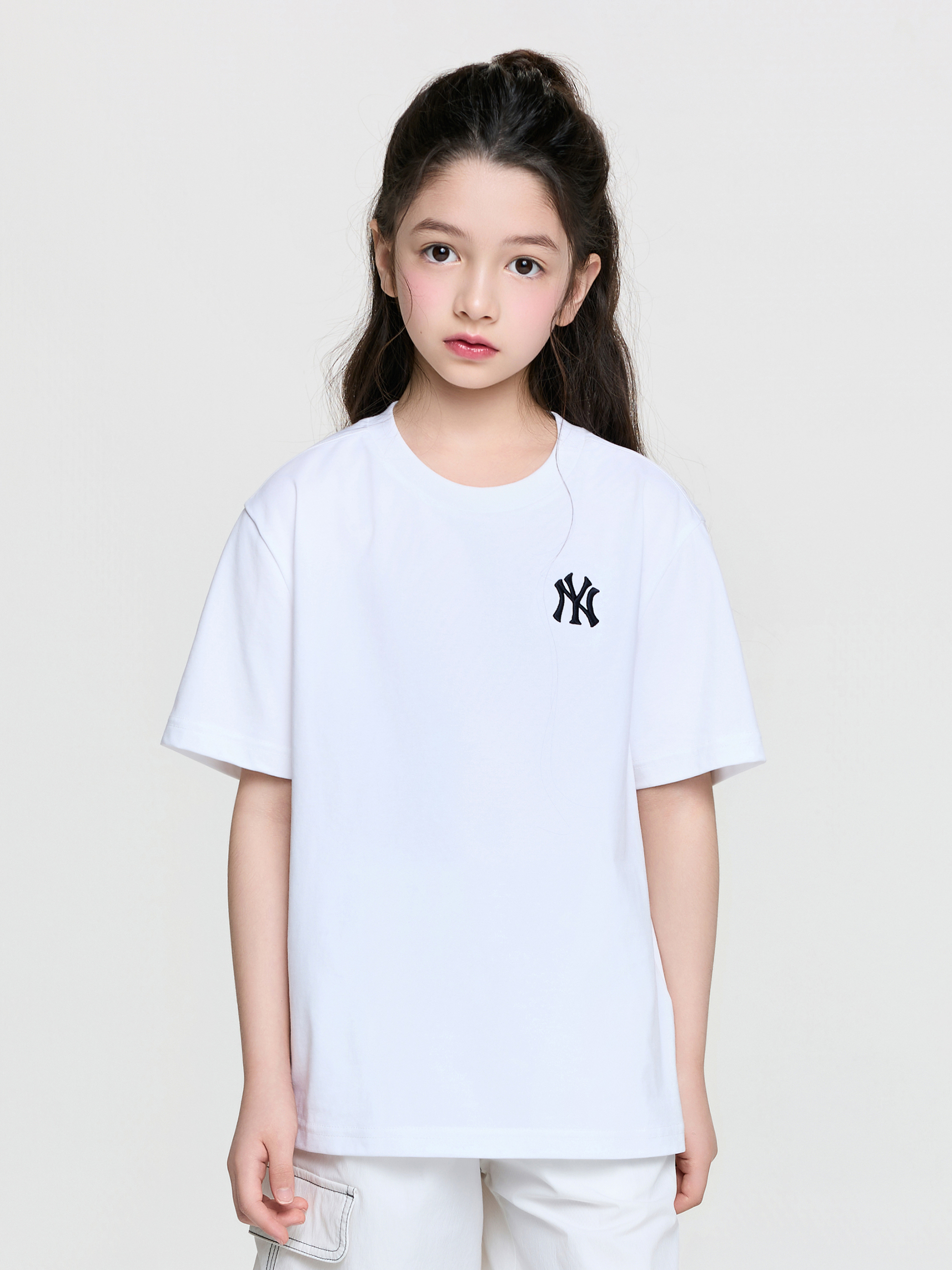 BASIC SPORTIVE SMALL LOGO T-shirt