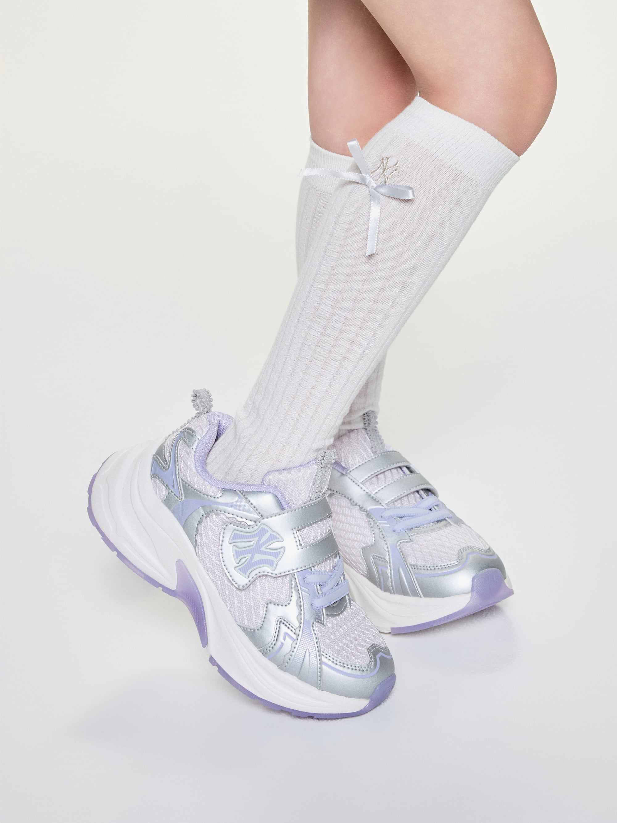 Curve Runner Girl's