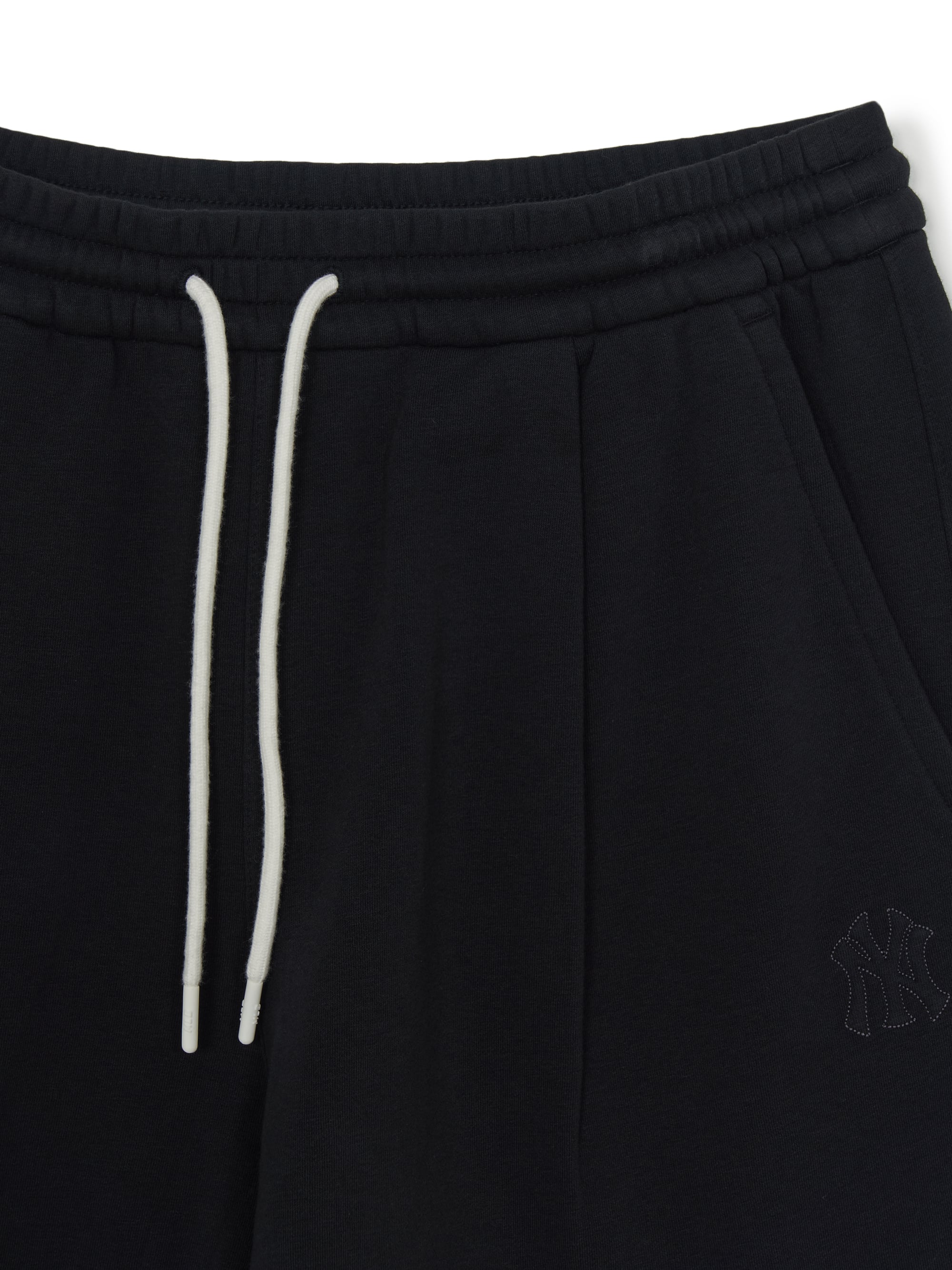 Basic Small Logo Light 9In Shorts