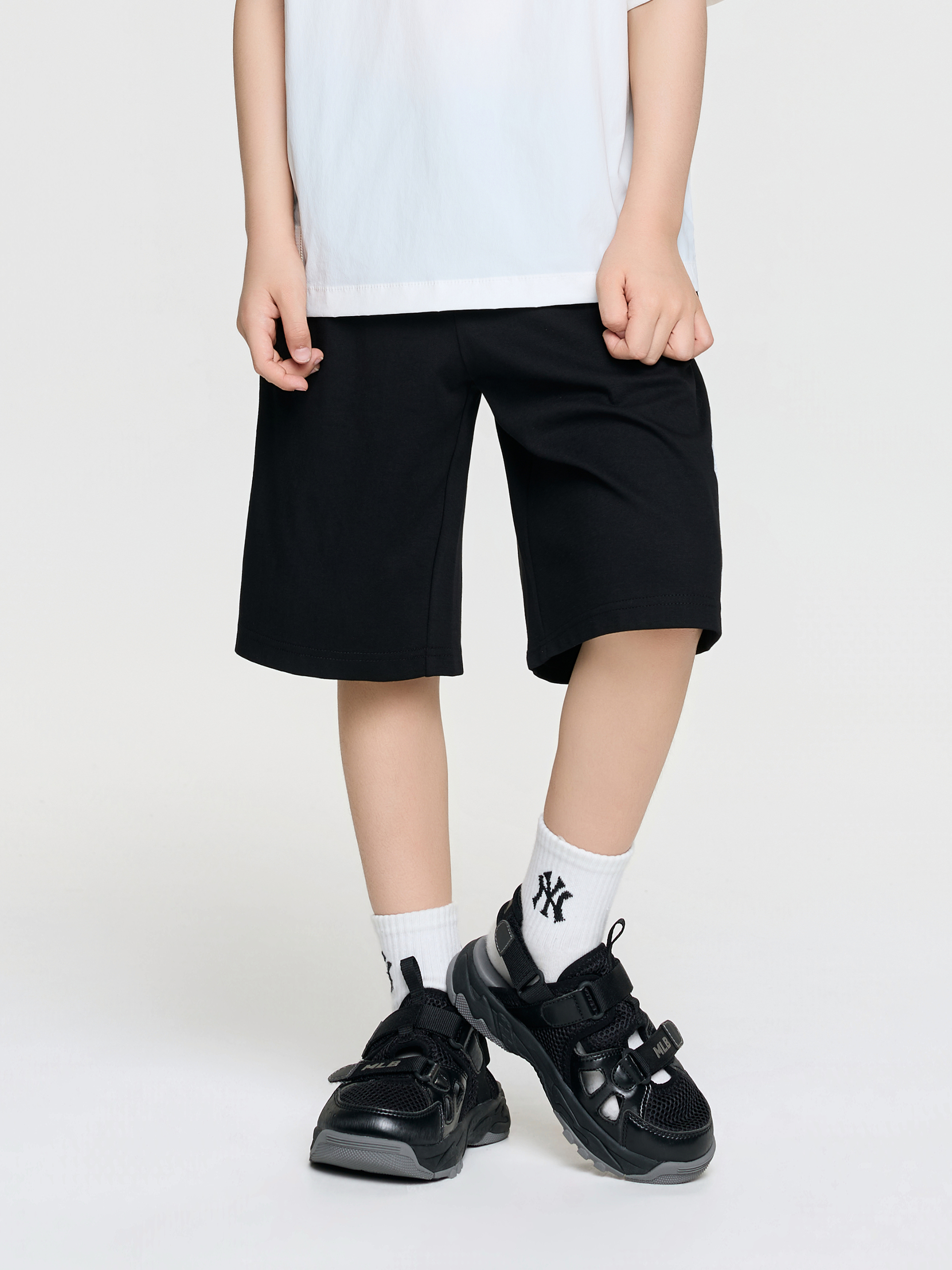 VARSITY BIG LOGO Shorts
